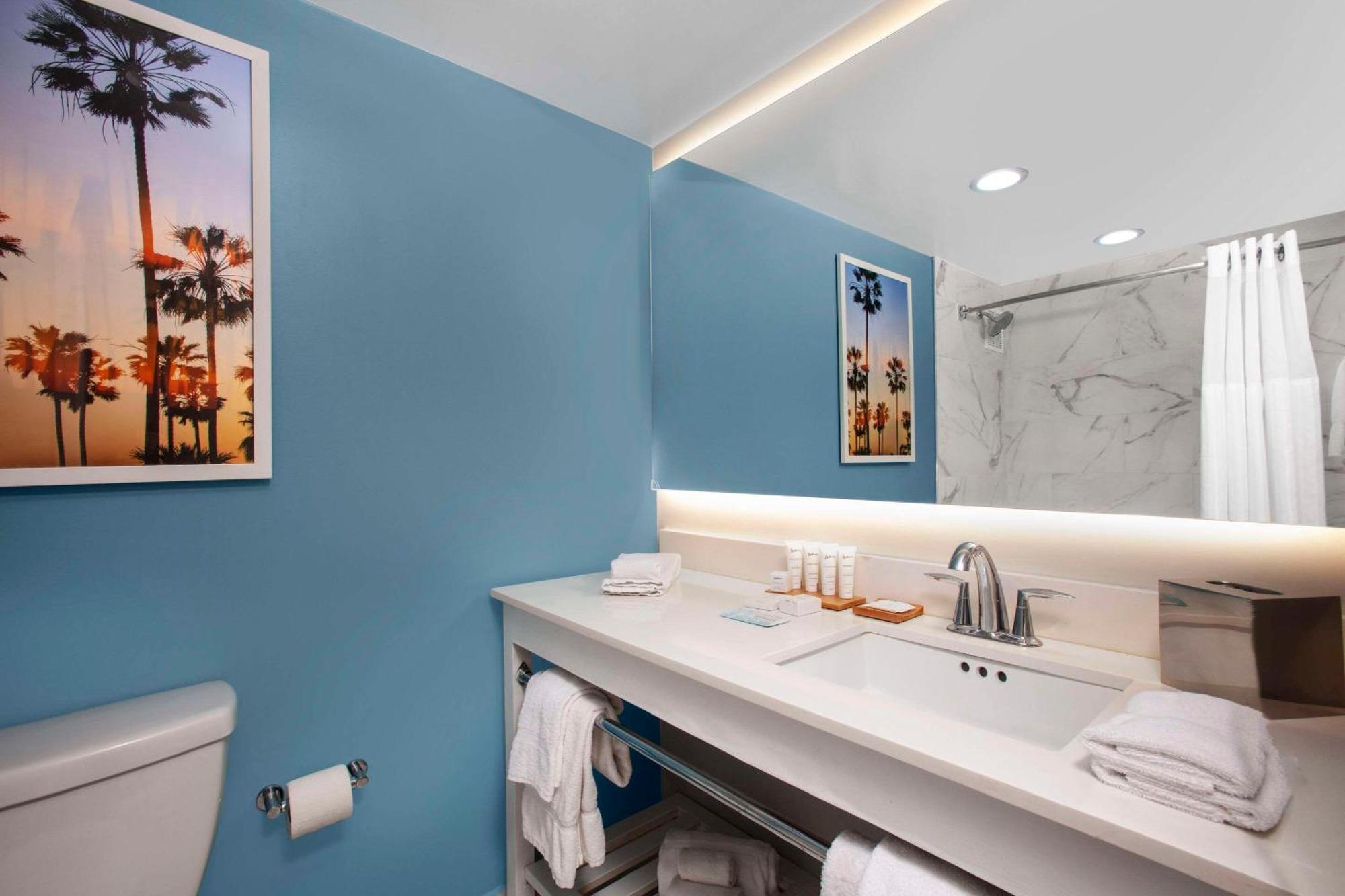Radisson Miami 4*