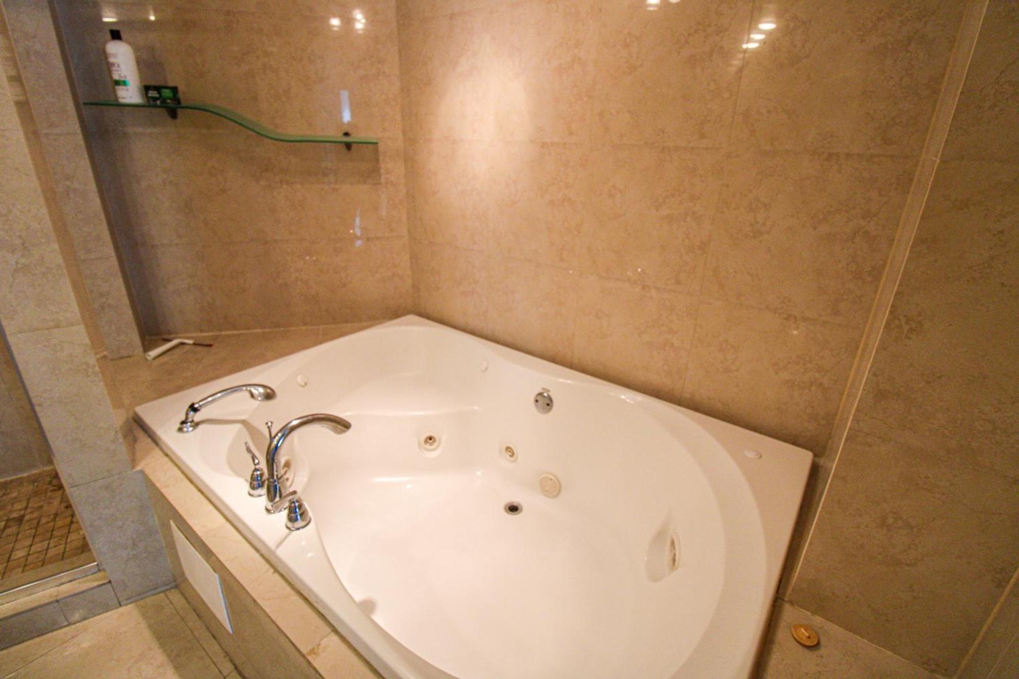 Holiday home Castle L5 Oceanview Double-loft With Pool, Access, Tennis, Free Parking!