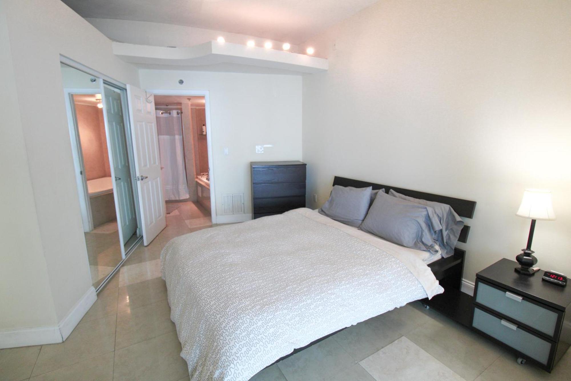 Castle L5 Oceanview Double-loft With Pool, Access, Tennis, Free Parking! * Miami Beach