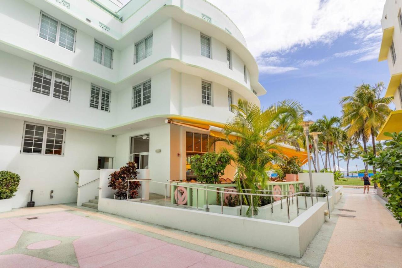 Luxury Large 1br At The Carlyle Sobe Sleeps 4 Holiday home *