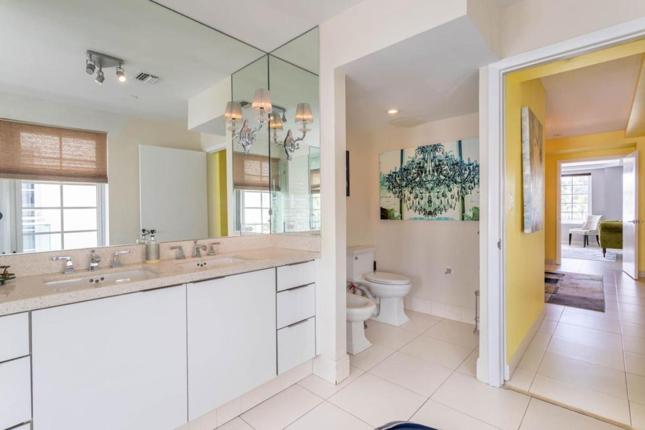 Luxury Large 1br At The Carlyle Sobe Sleeps 4
