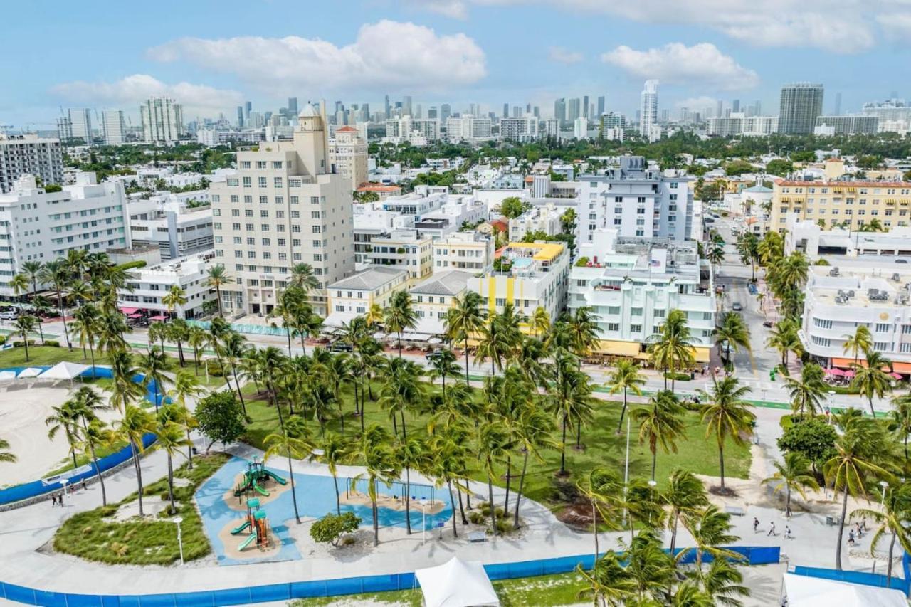 Luxury Large 1br At The Carlyle Sobe Sleeps 4 Miami Beach