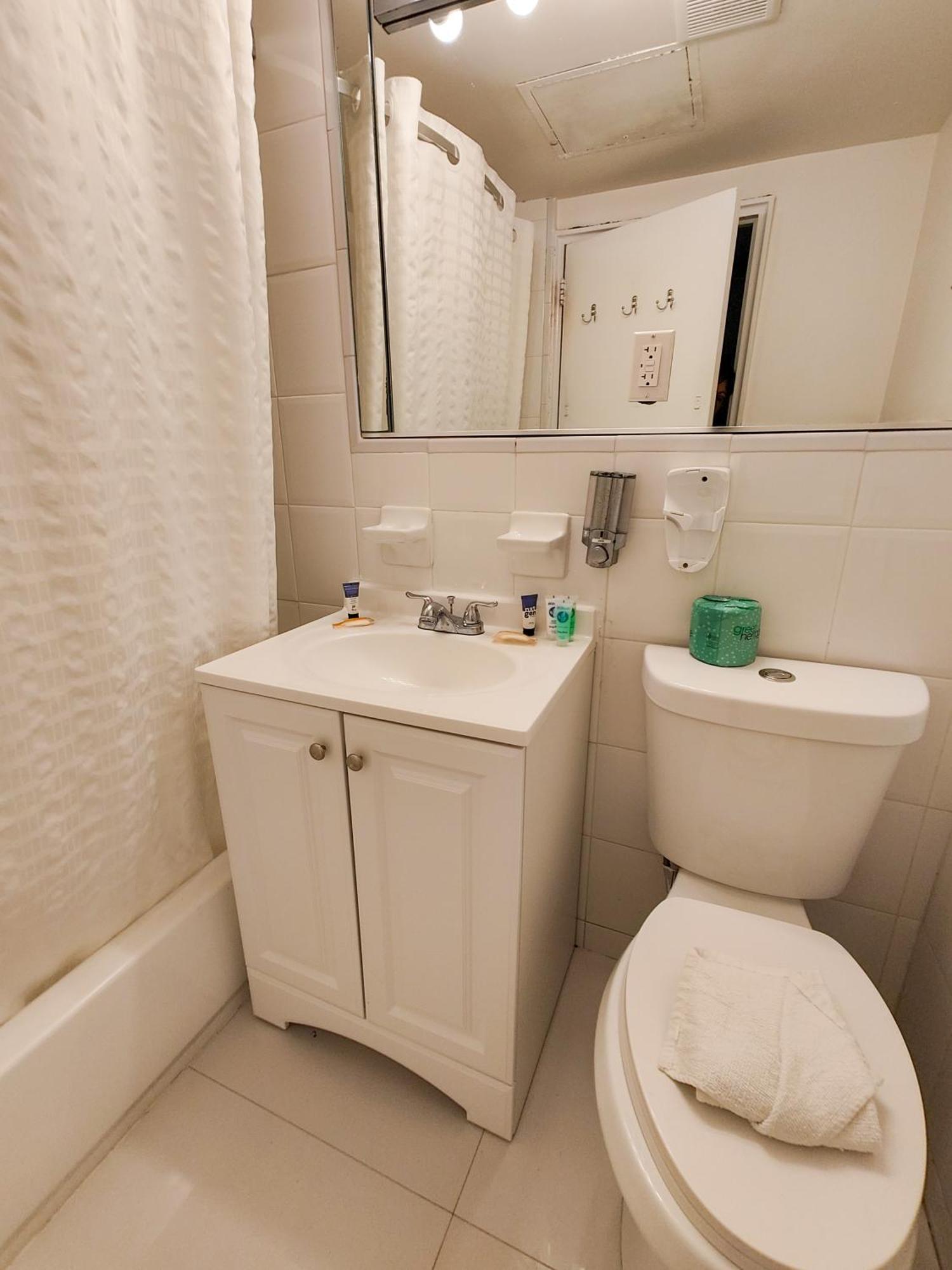 Oceanfront Miami Apartment *