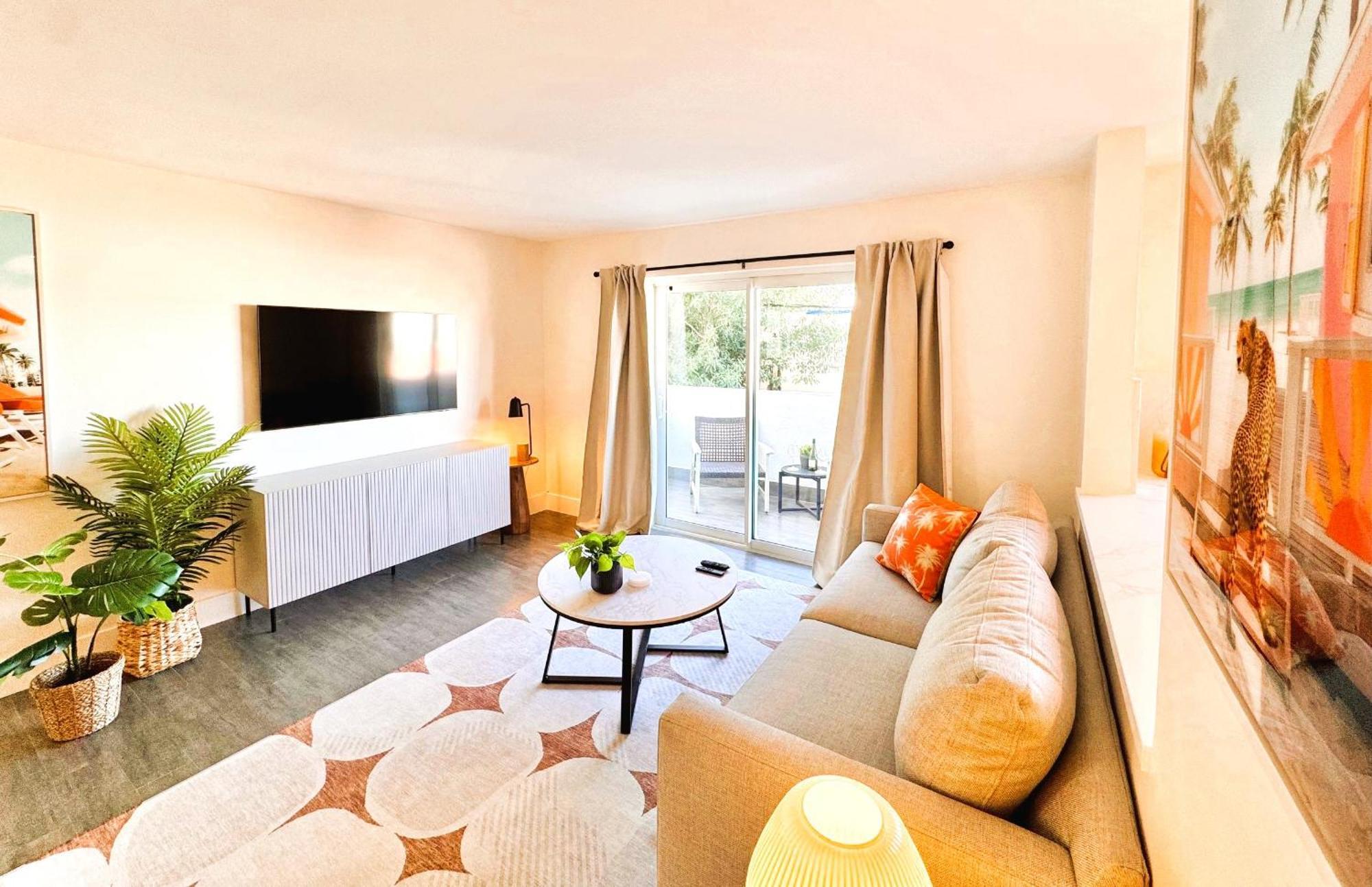 Homey Haven In Vibrant South Apartment Miami Beach