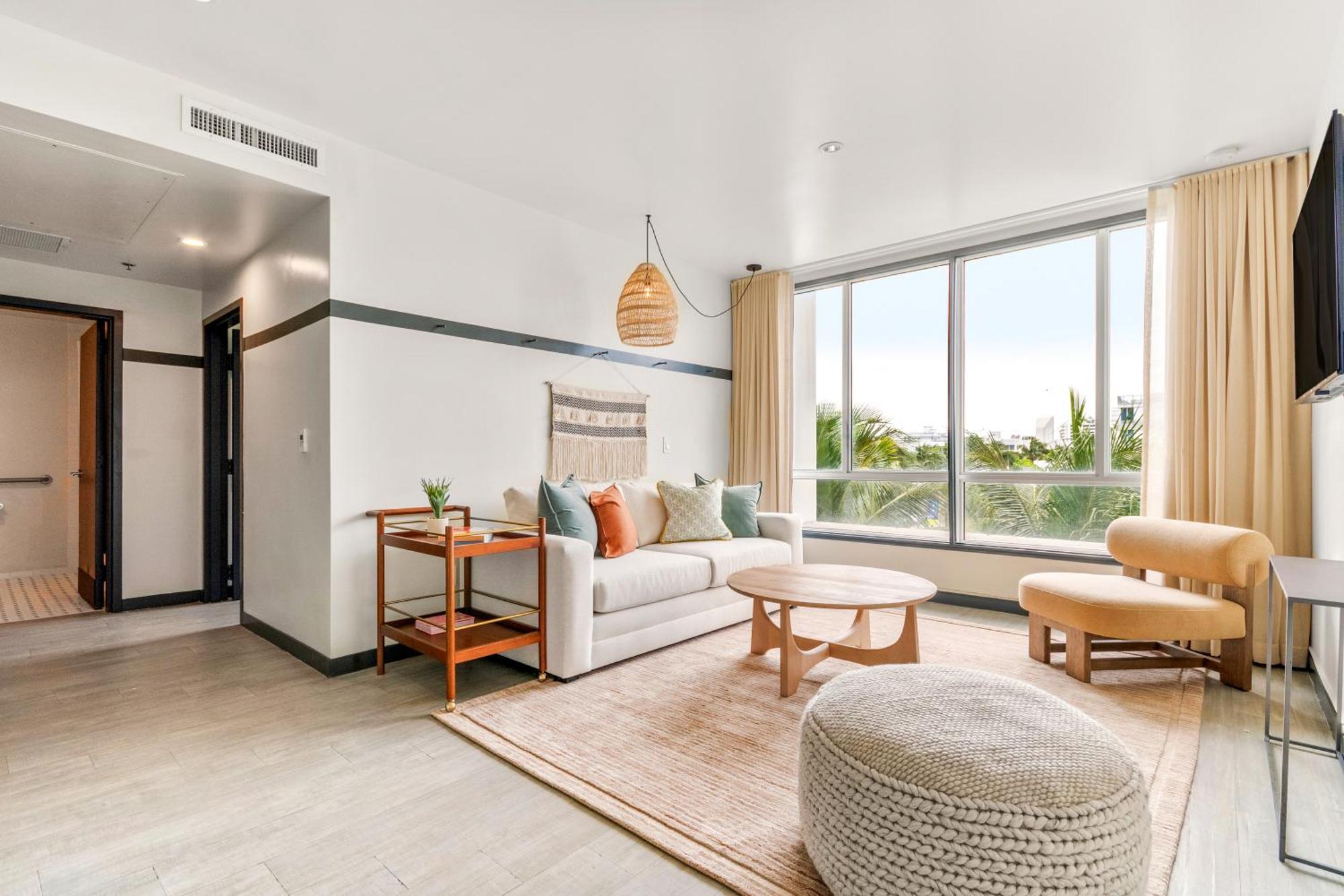 Hotel The Daydrift Miami Beach