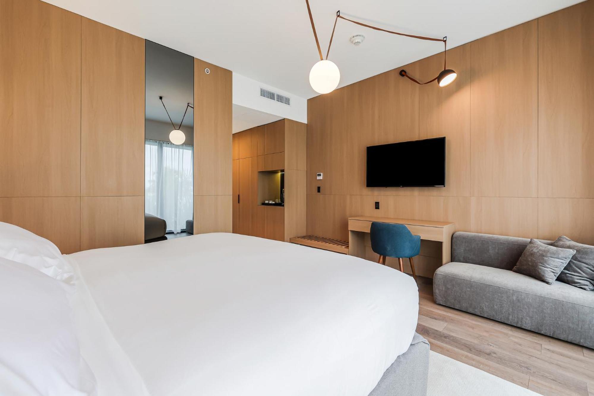 The March Hotel Miami Beach