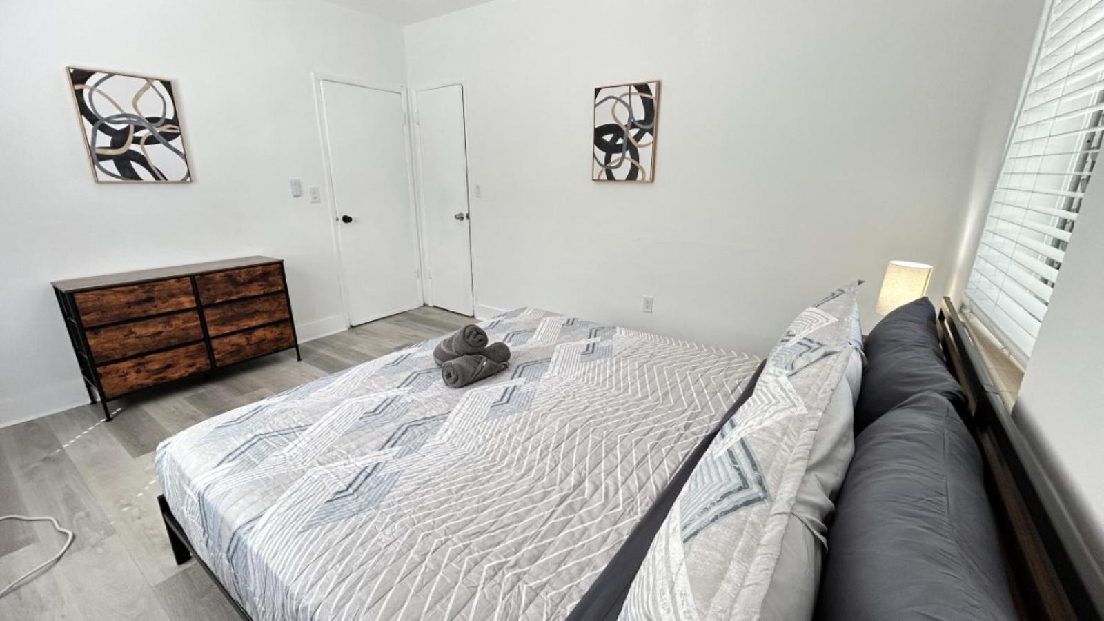 Apartment Spacious 2 Bedroom In Miami *