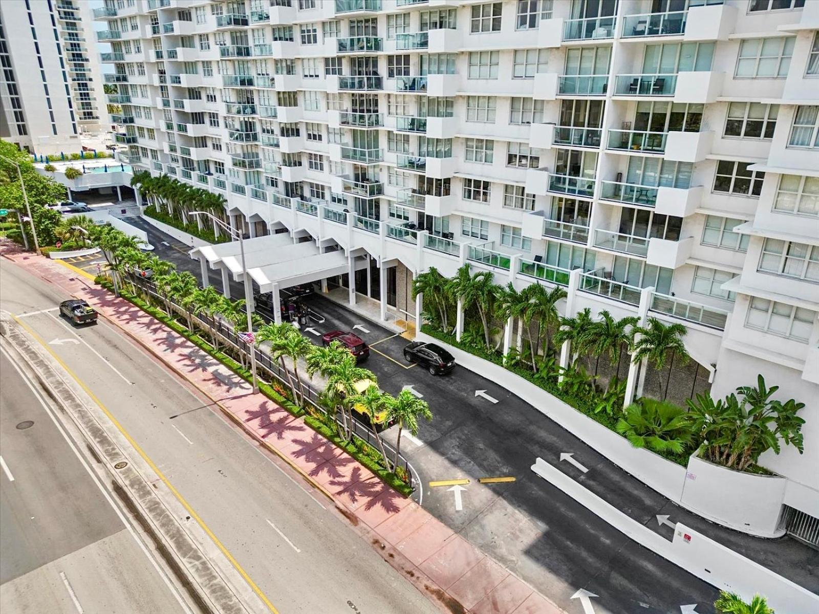 Oceanfront Luxury Miami Escape Pool&gym * Miami Beach