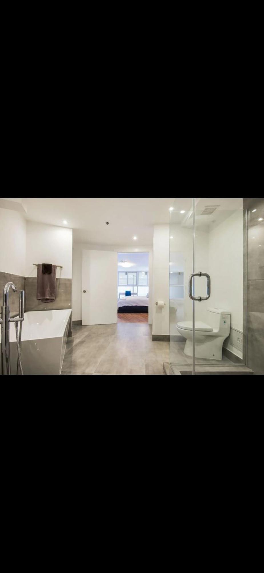 Free Parking - Entire Place - Ocean Front - 3 Bed 2 Bath