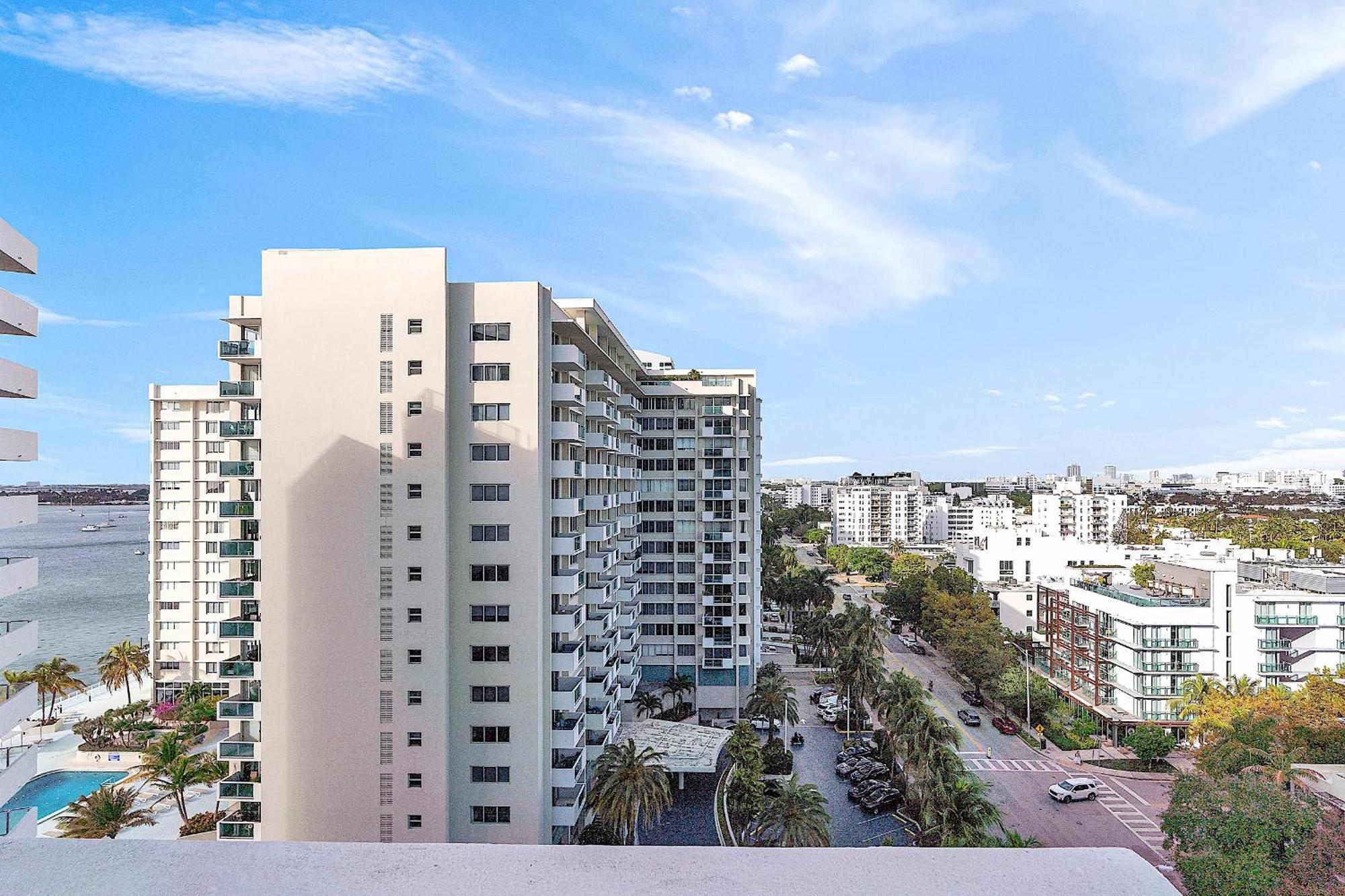 1100 West South Luxe Miami By Joe Semary Apartment