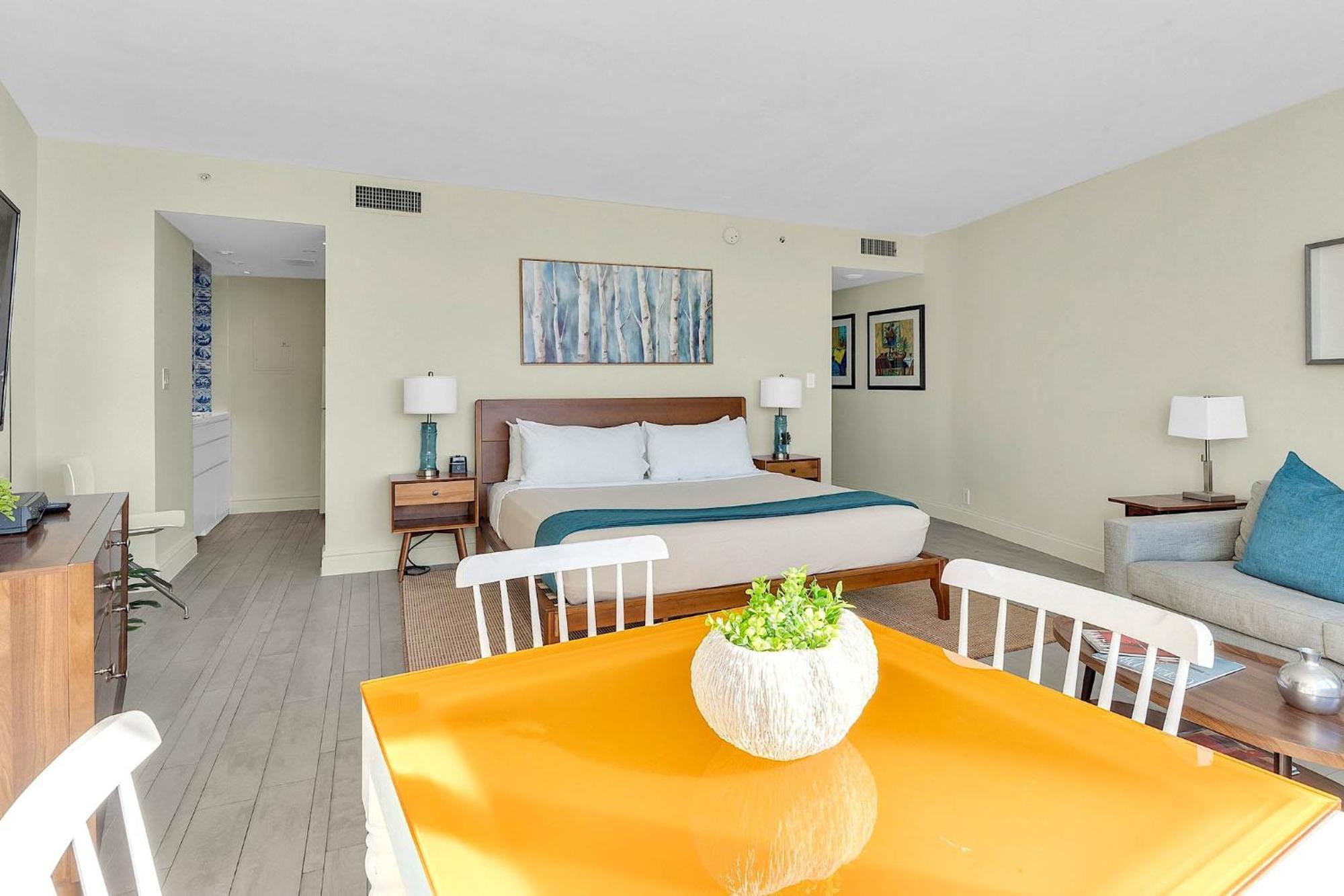 1100 West South Luxe Miami By Joe Semary Miami Beach