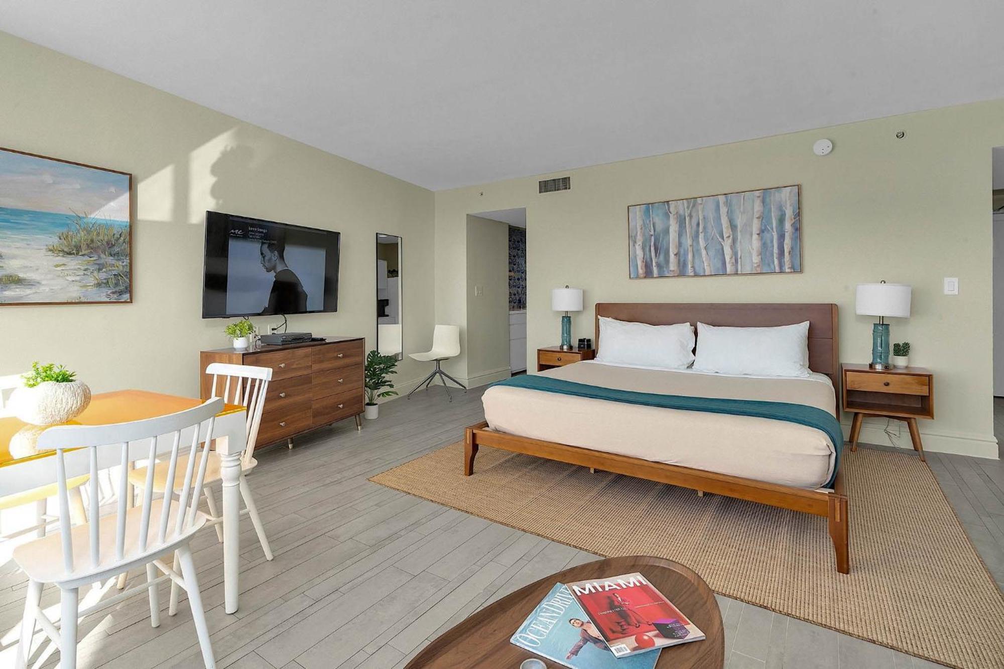 1100 West South Luxe Miami By Joe Semary * Miami Beach