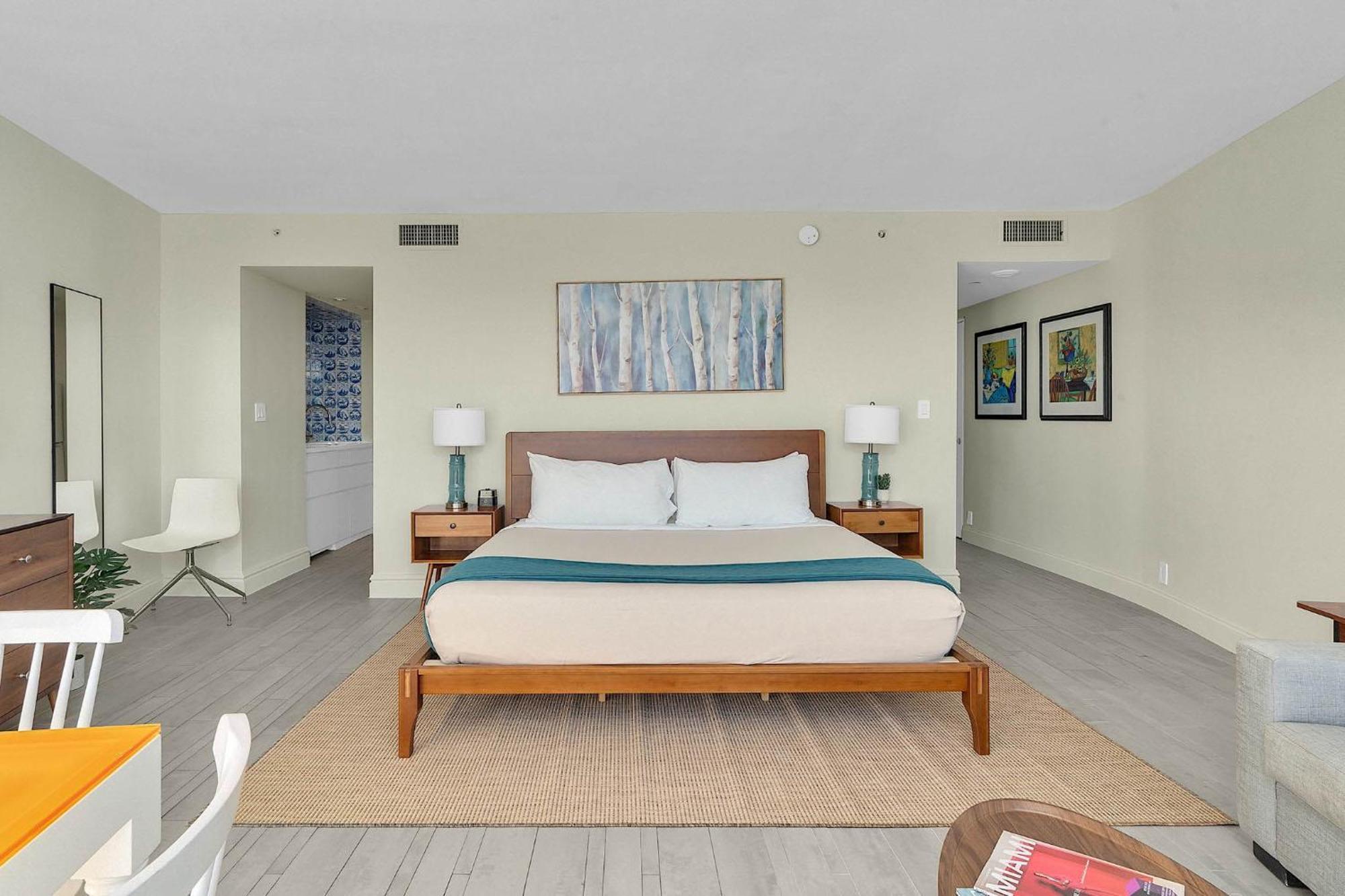 1100 West South Luxe Miami By Joe Semary Apartment Miami Beach