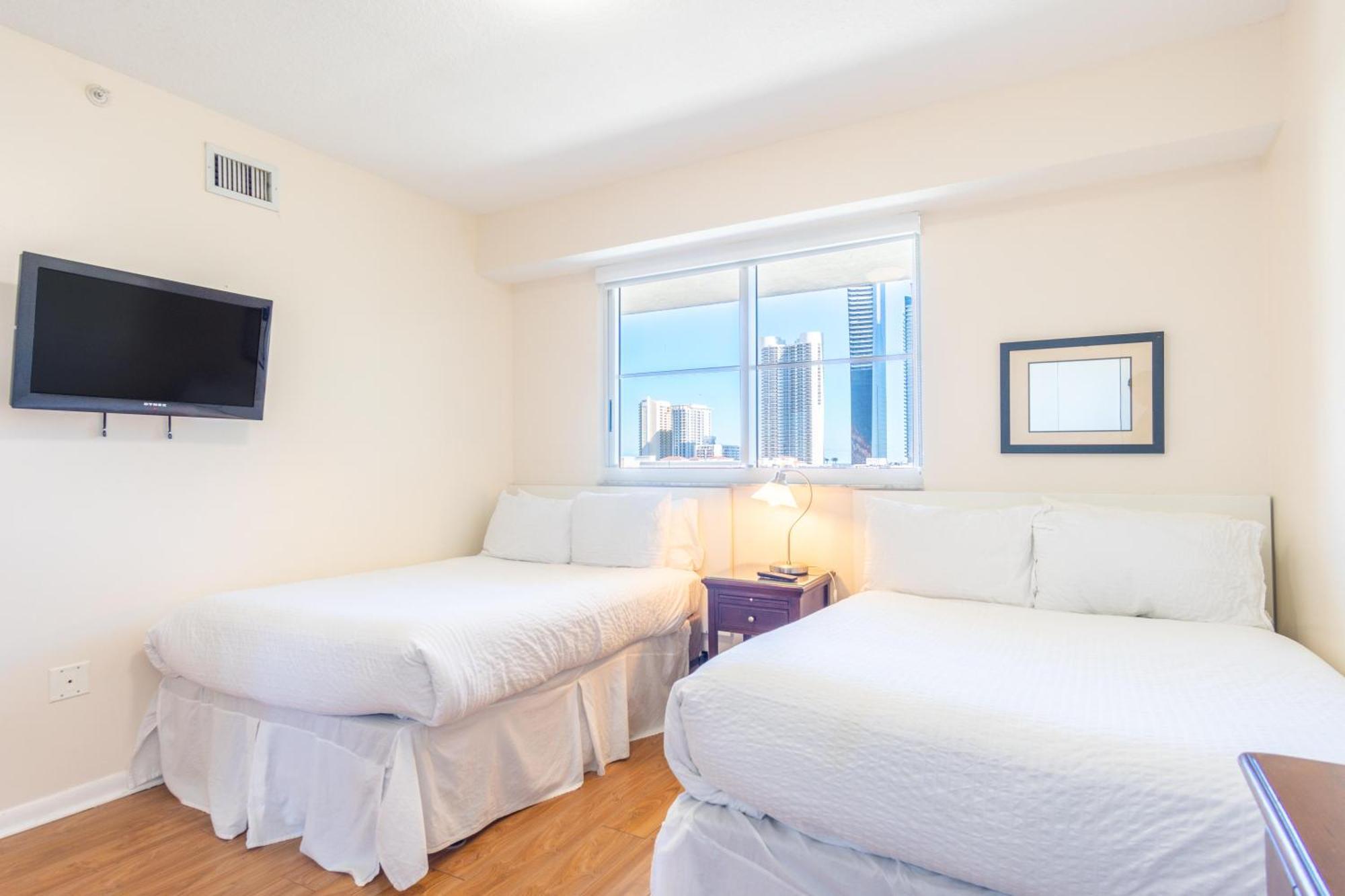 Golden Bay 73 *