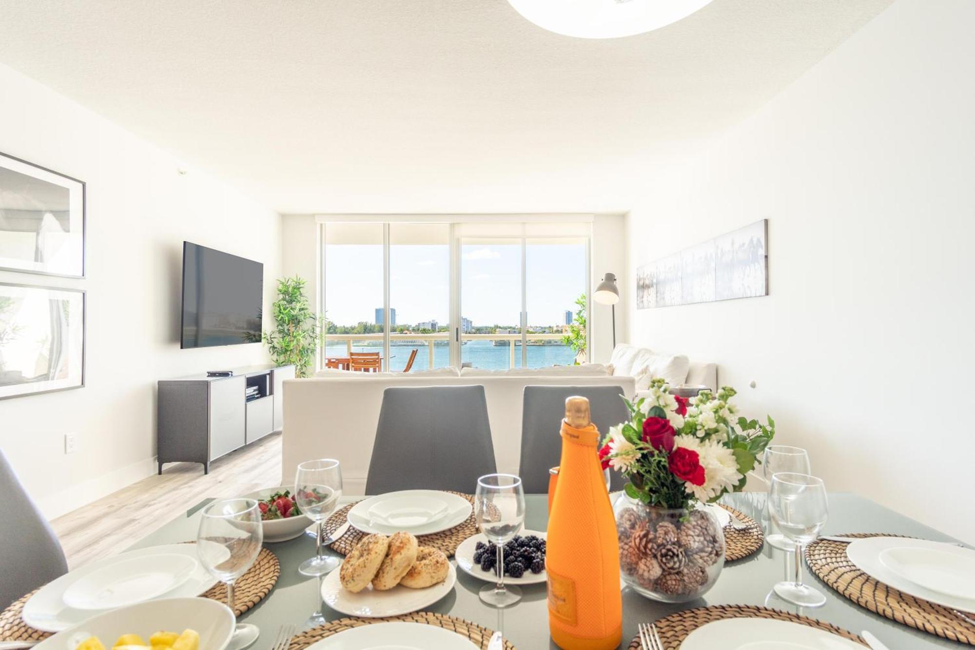 Golden Bay 66 Apartment Miami Beach