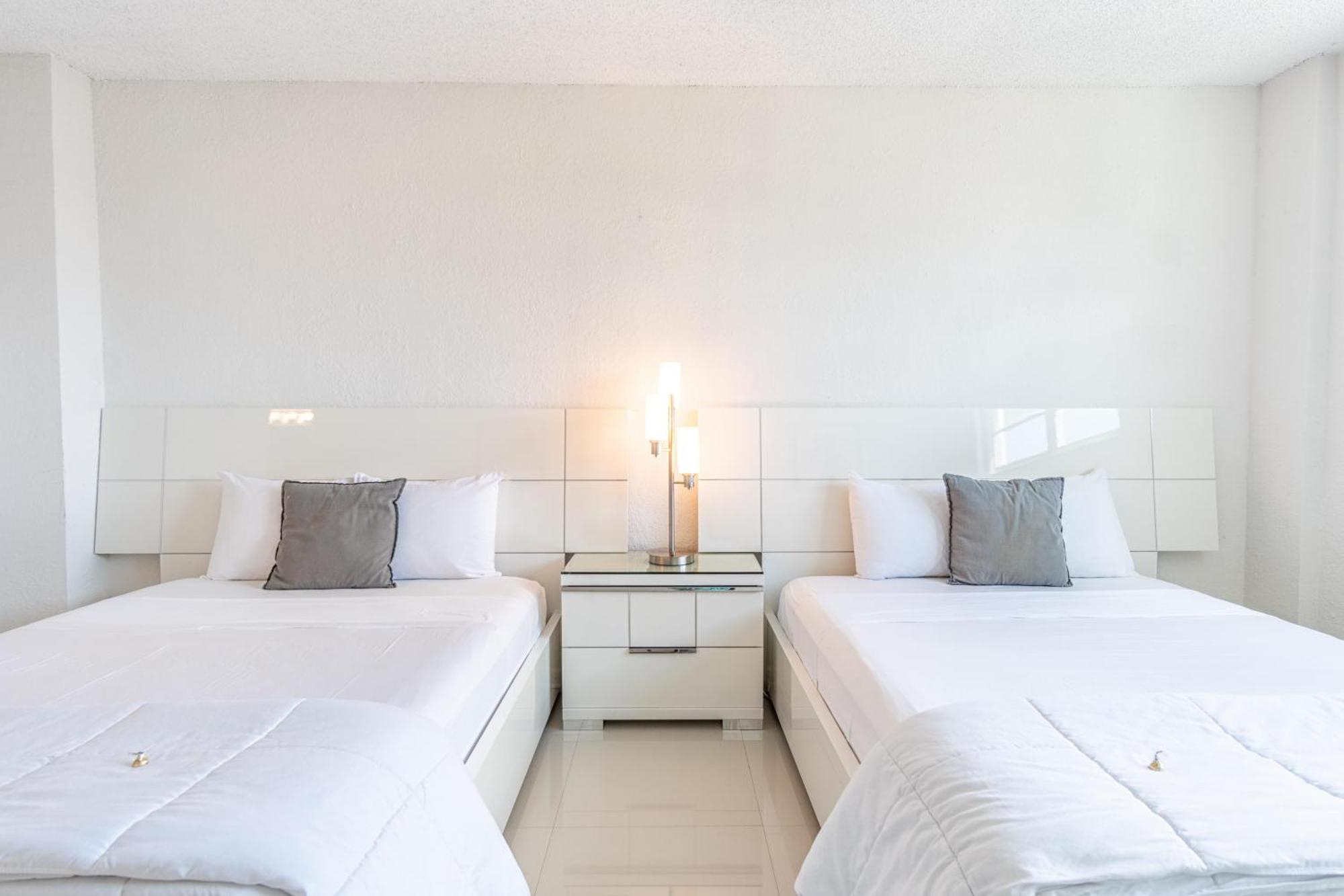 Ocean Reserve 161 Apartment Miami Beach