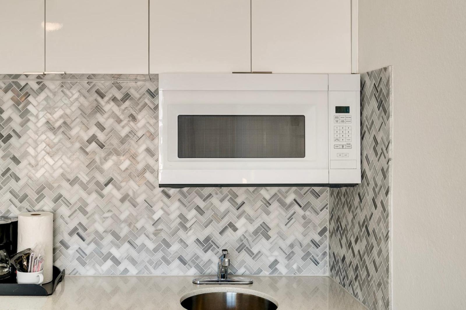 Location By The ! Free Wifi - Tv - Amenities Miami Beach