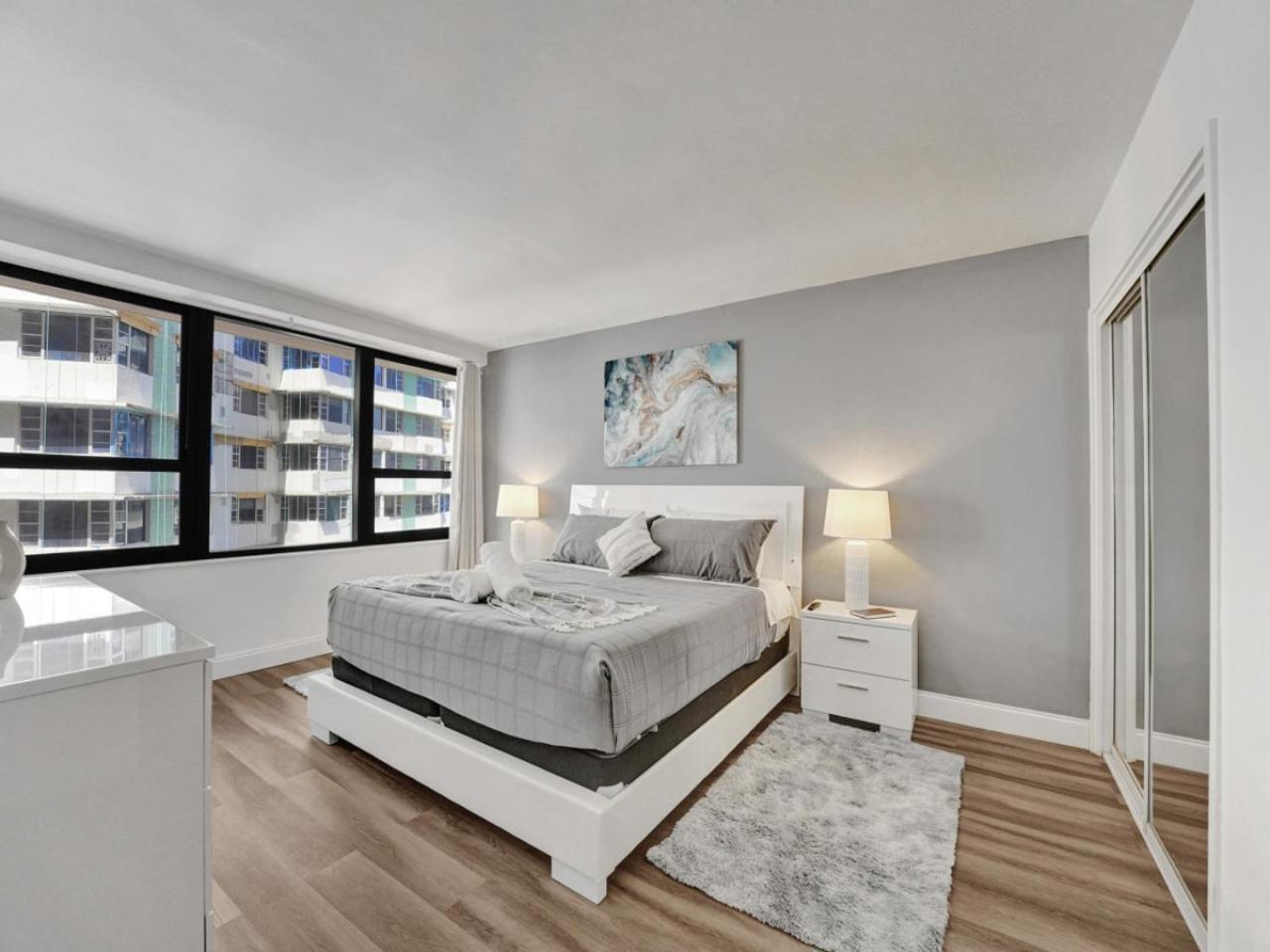 Apartment Luxury With Exclusive Amenities 1016 Miami Beach