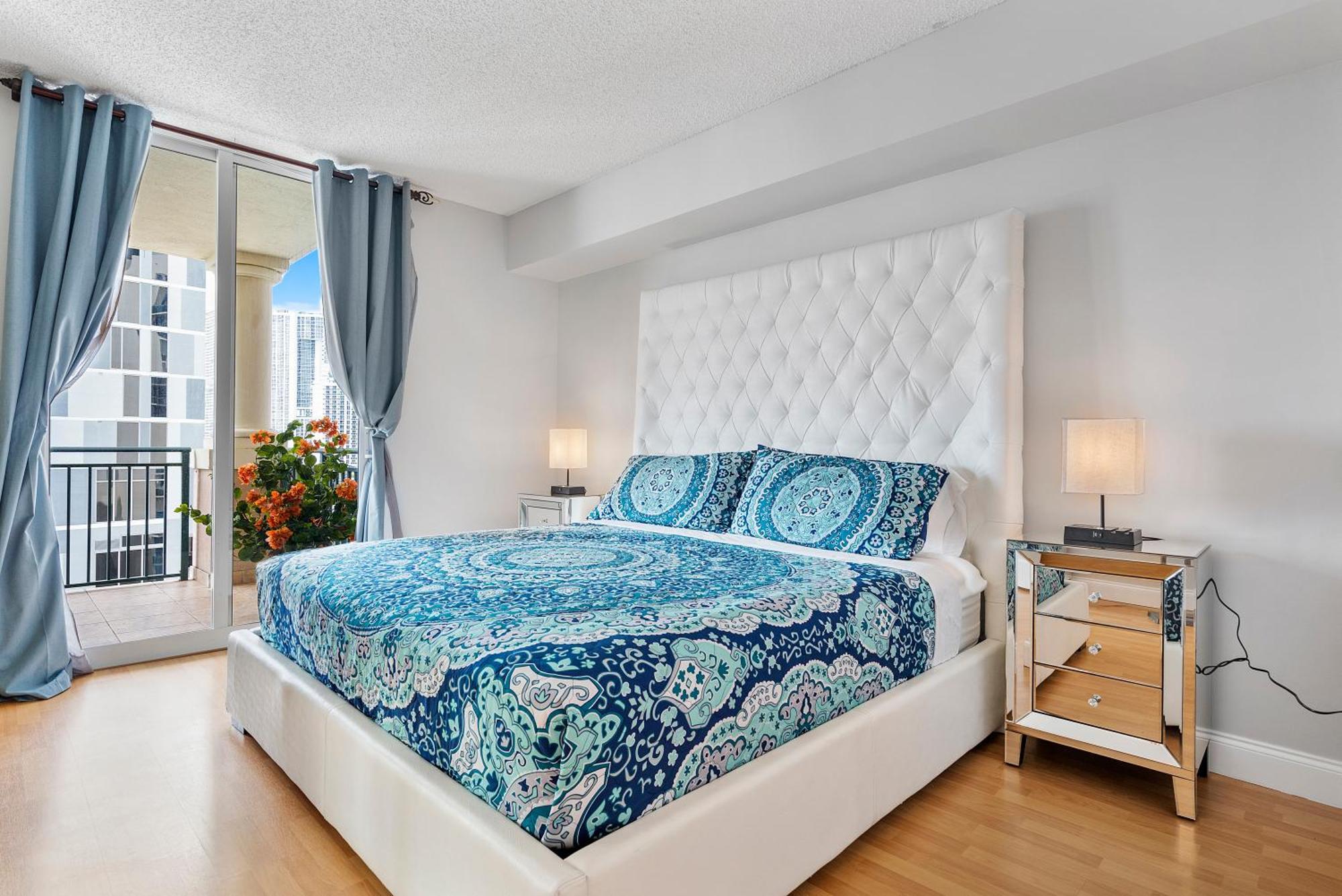 King David By The Ocean Apartment *