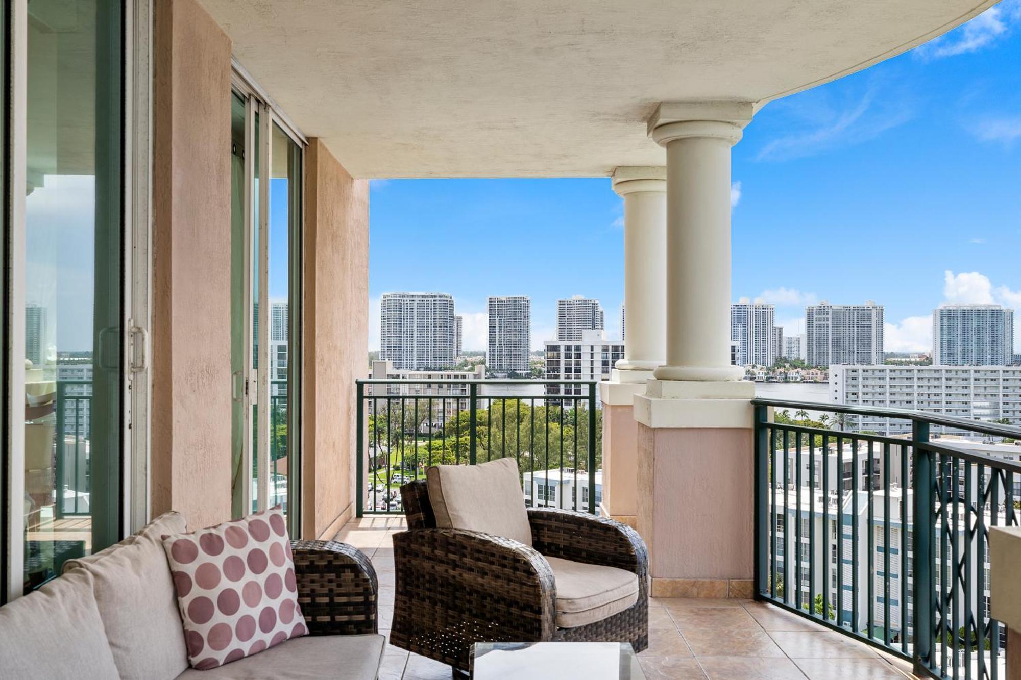 Apartment King David By The Ocean
