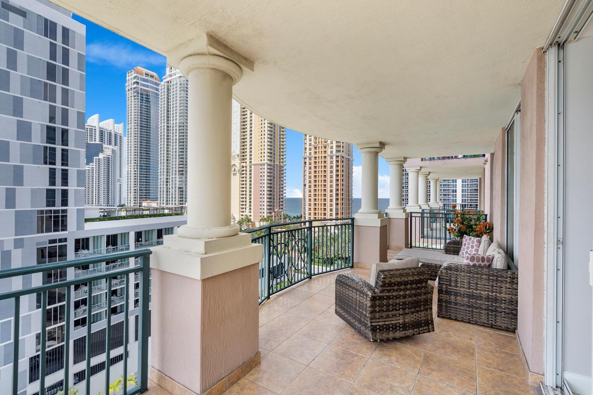 King David By The Ocean Apartment Miami Beach