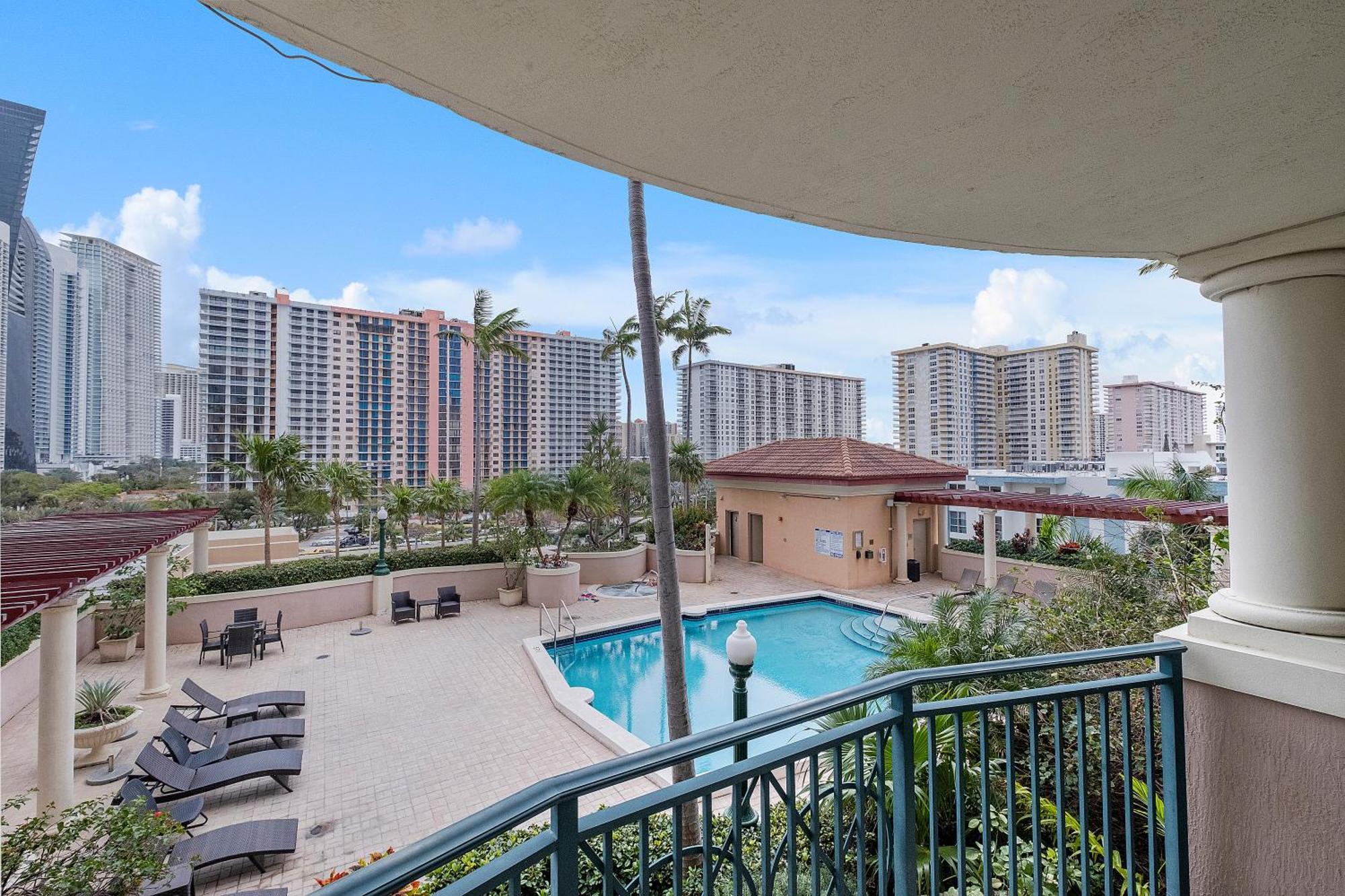 King David By The Ocean Apartment *