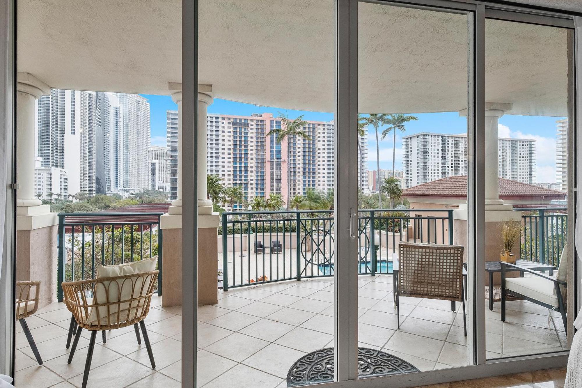 King David By The Ocean Apartment Miami Beach