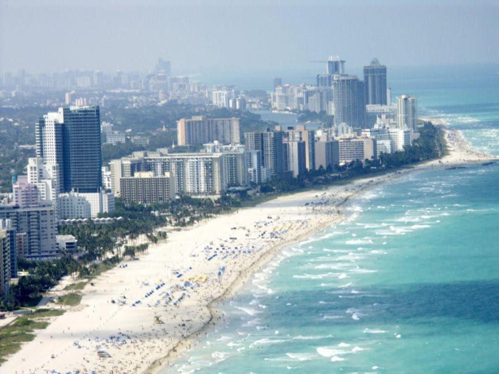 Apartment Sunny Oasis Miami Tranquil Hideaway
