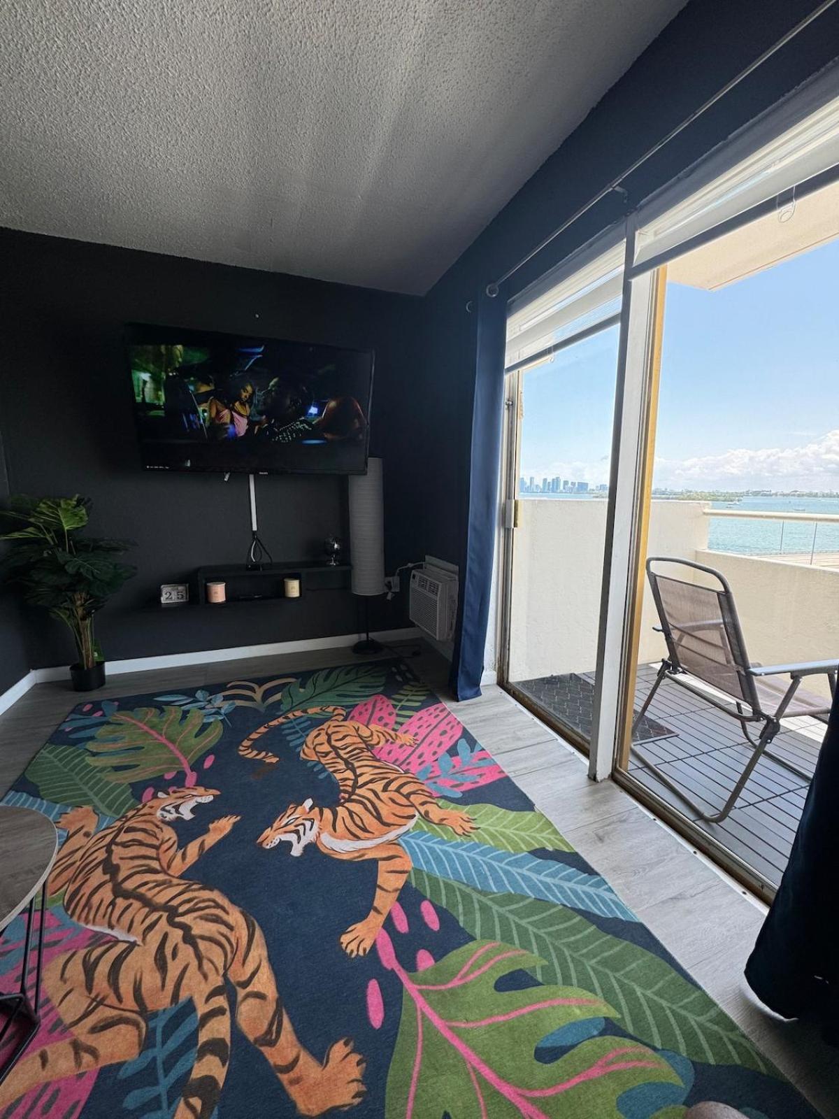 Apartment Sunny Studio Oasis Miami Beach Tranquil Hideaway Miami Beach