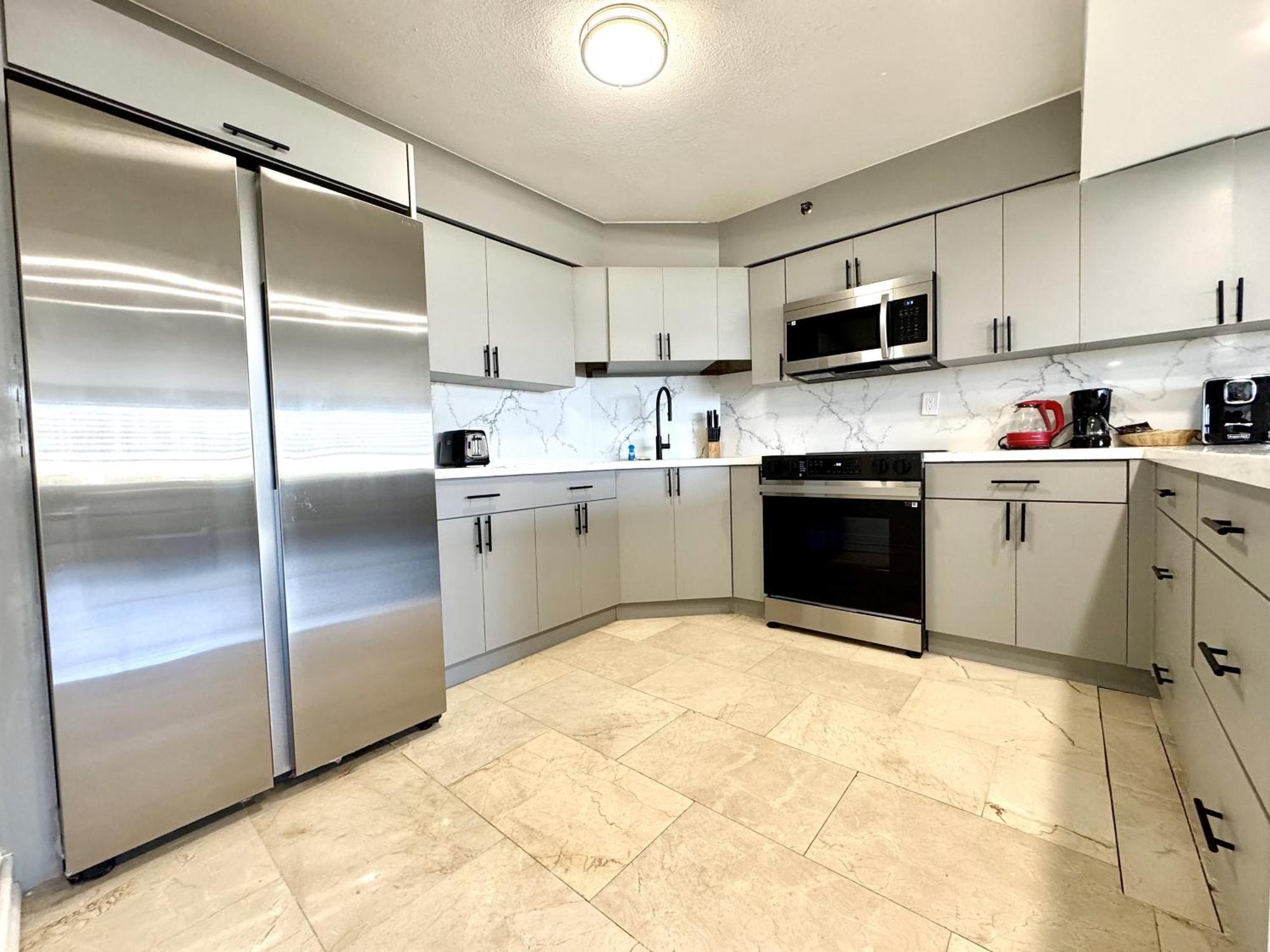 Oceanfront Haven Retreat Service 502 Miami Beach