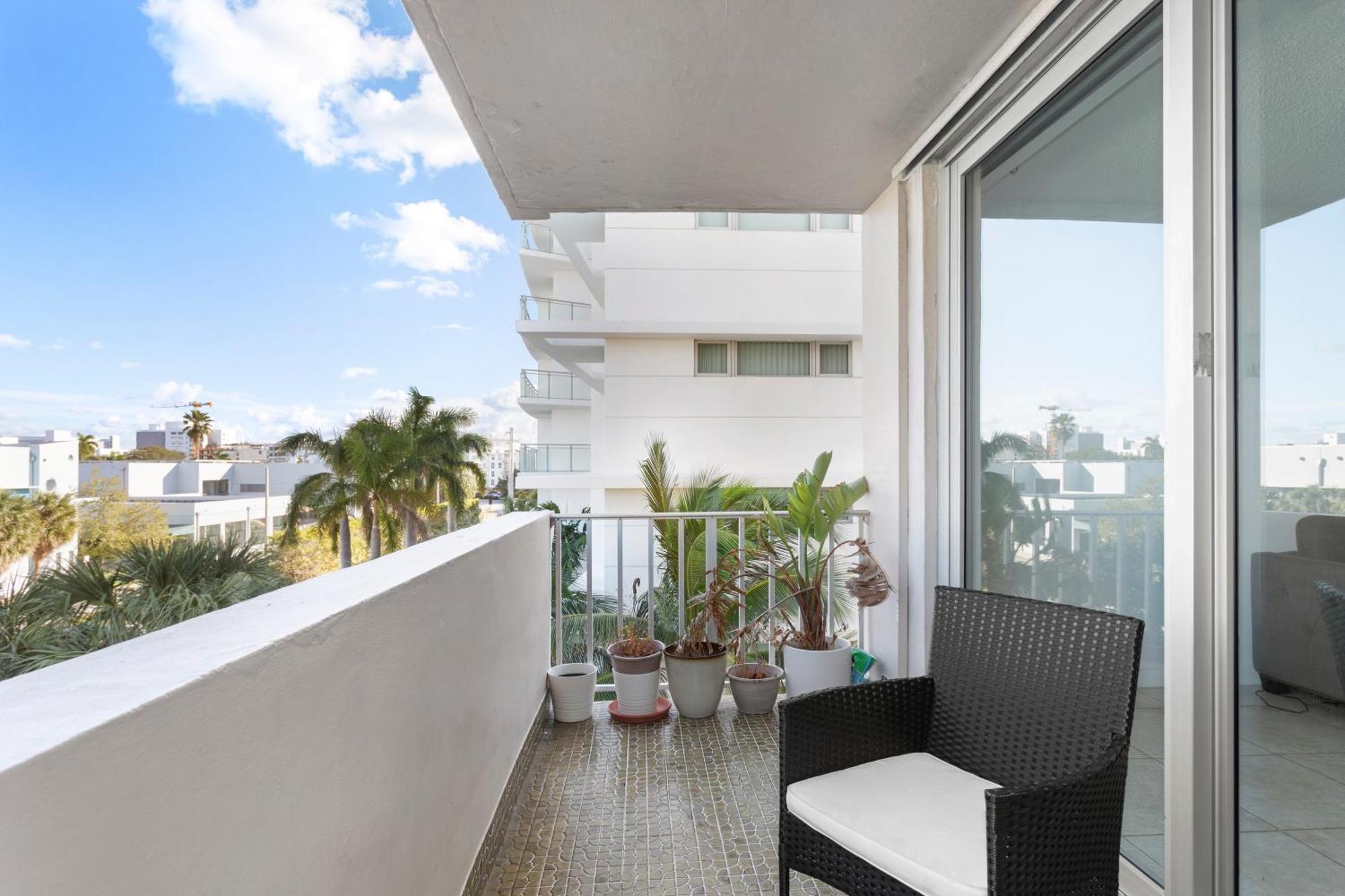 Bay Harbor Sunset 4a Apartment Miami Beach