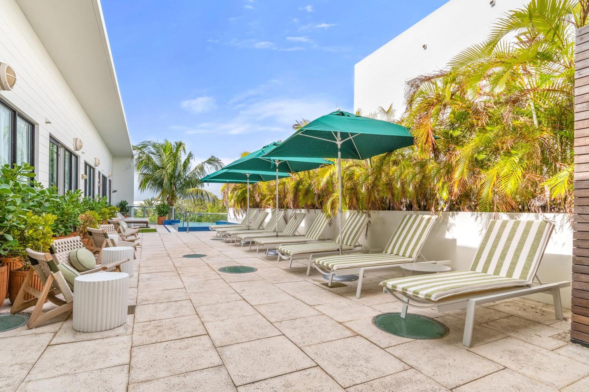 The Daydrift Hotel *