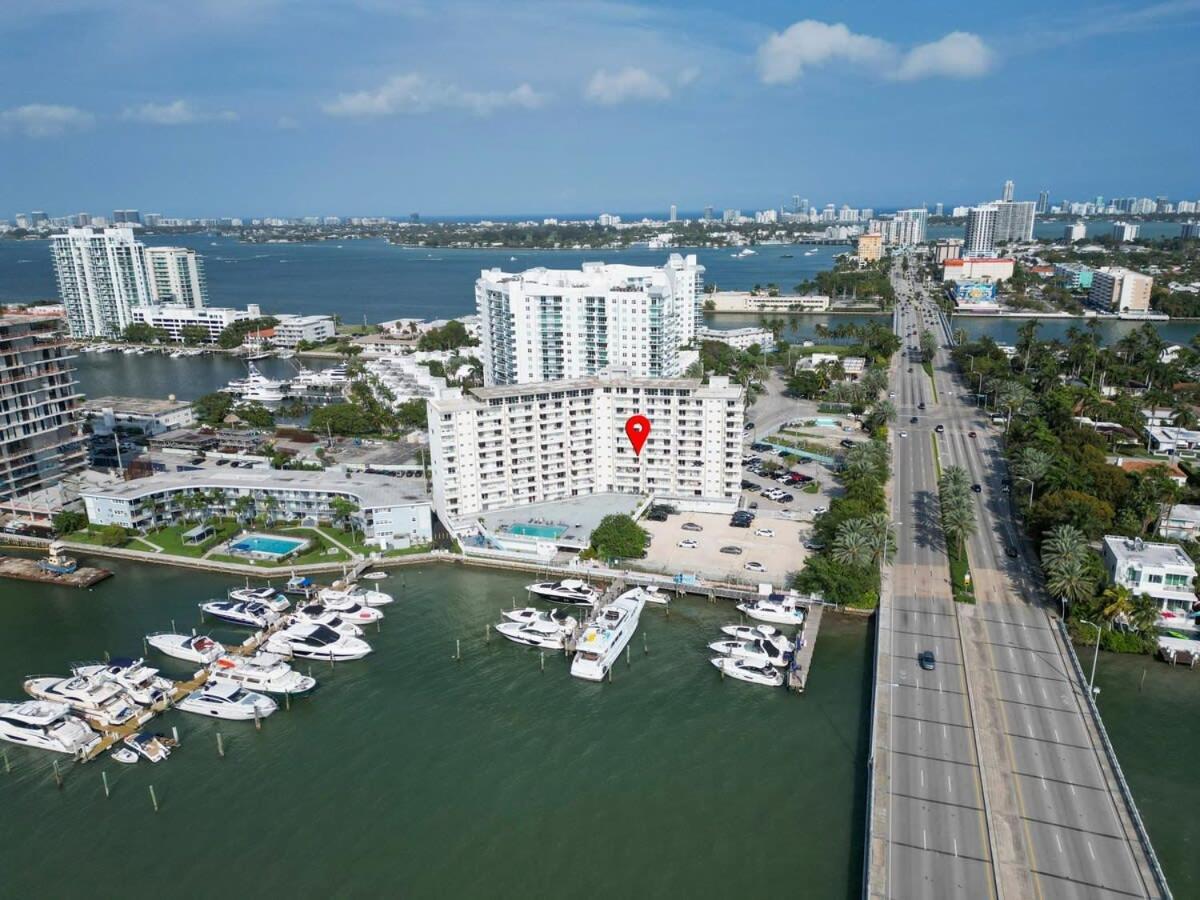 Bayshore Bliss- Cozy Space & Bay Views *