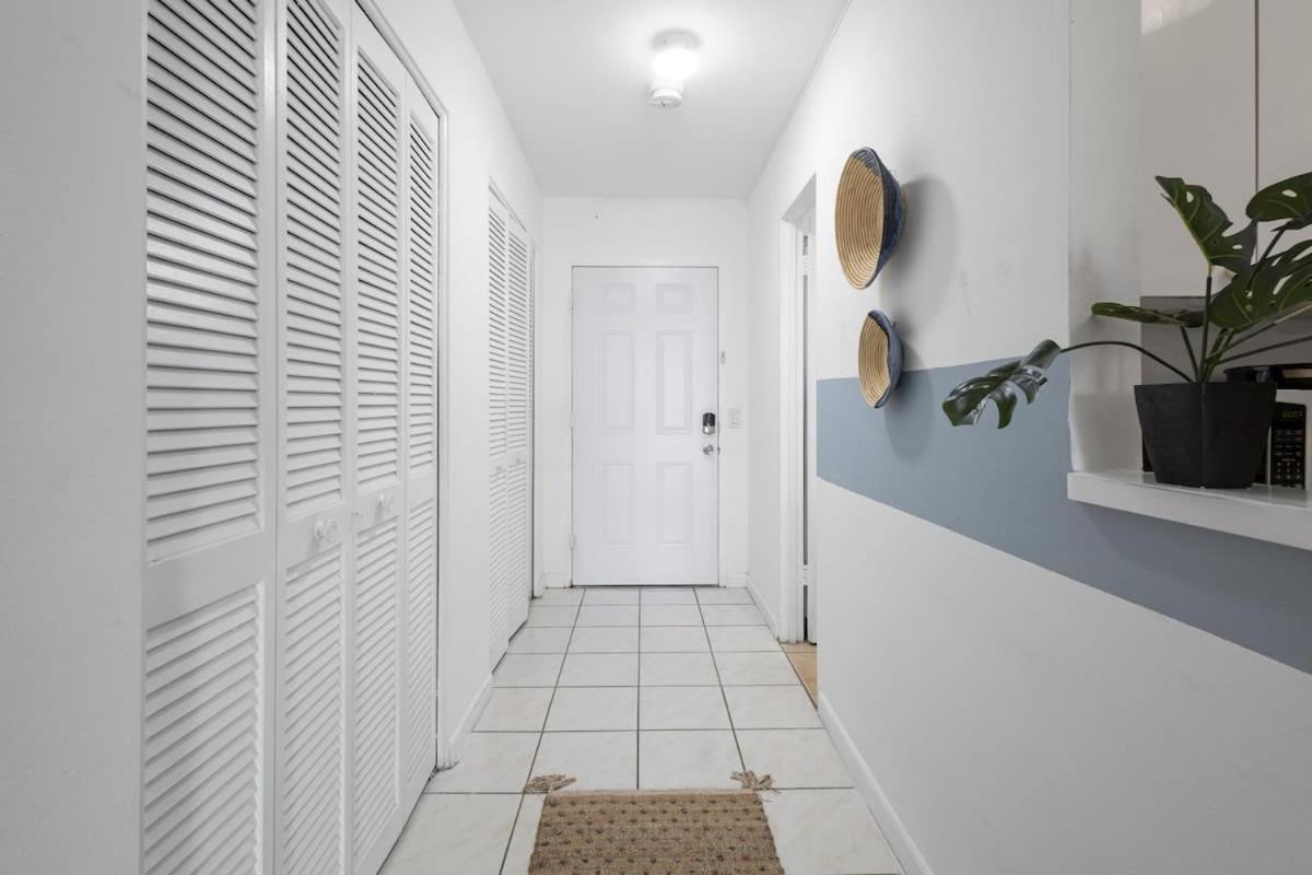Bayshore Bliss- Cozy Space & Bay Views Apartment Miami Beach