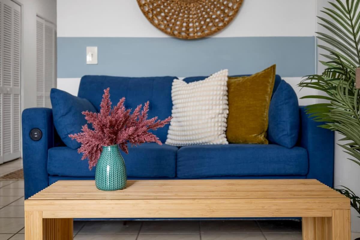 Bayshore Bliss- Cozy Space & Bay Views *