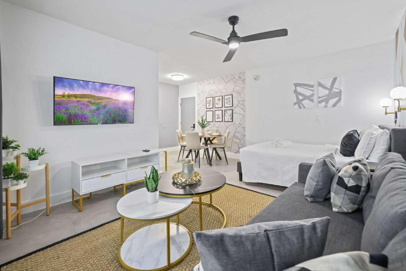 Miami Modern Oasis Miami Beach
