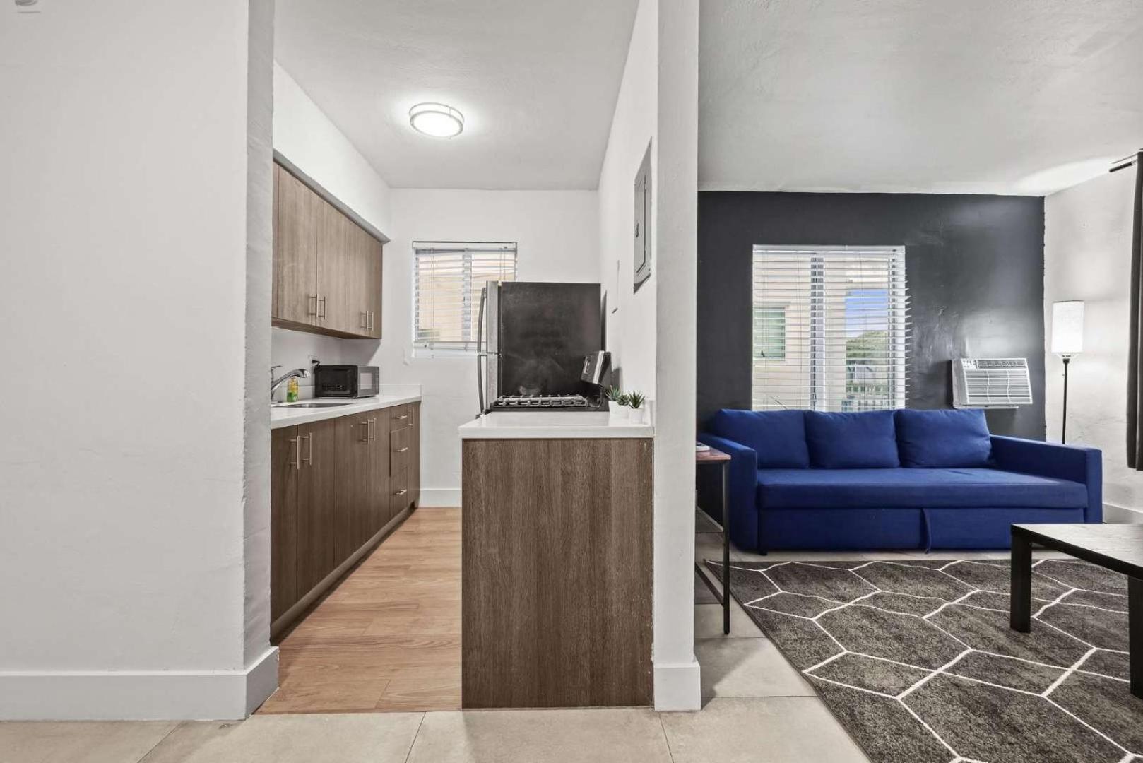 Oceanfront Charm 1br Miami Miami Beach