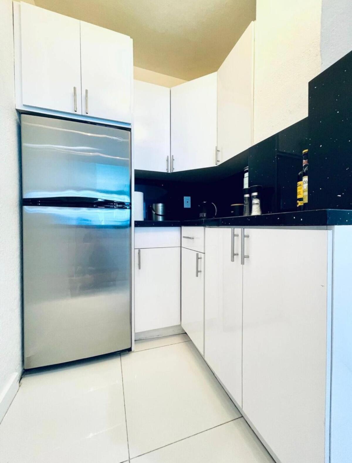 Ocean Front Unit - Rigth At * Miami Beach