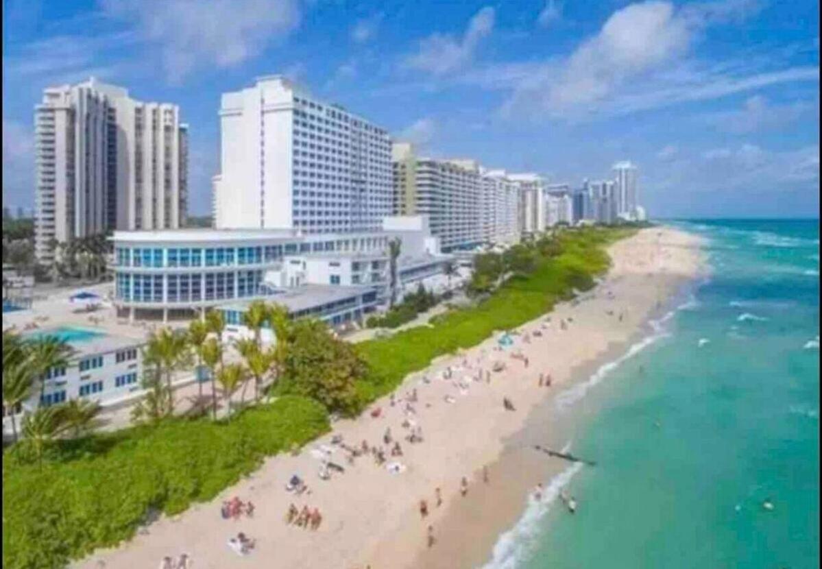 Apartment Ocean Front Unit - Rigth At Miami Beach