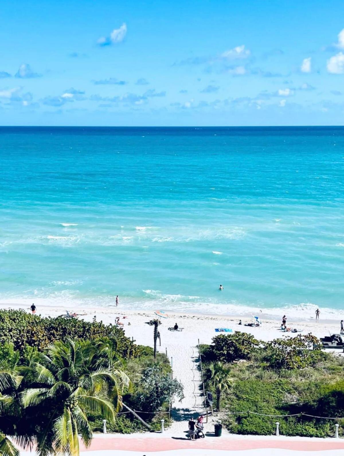 Ocean Front Unit - Rigth At Apartment