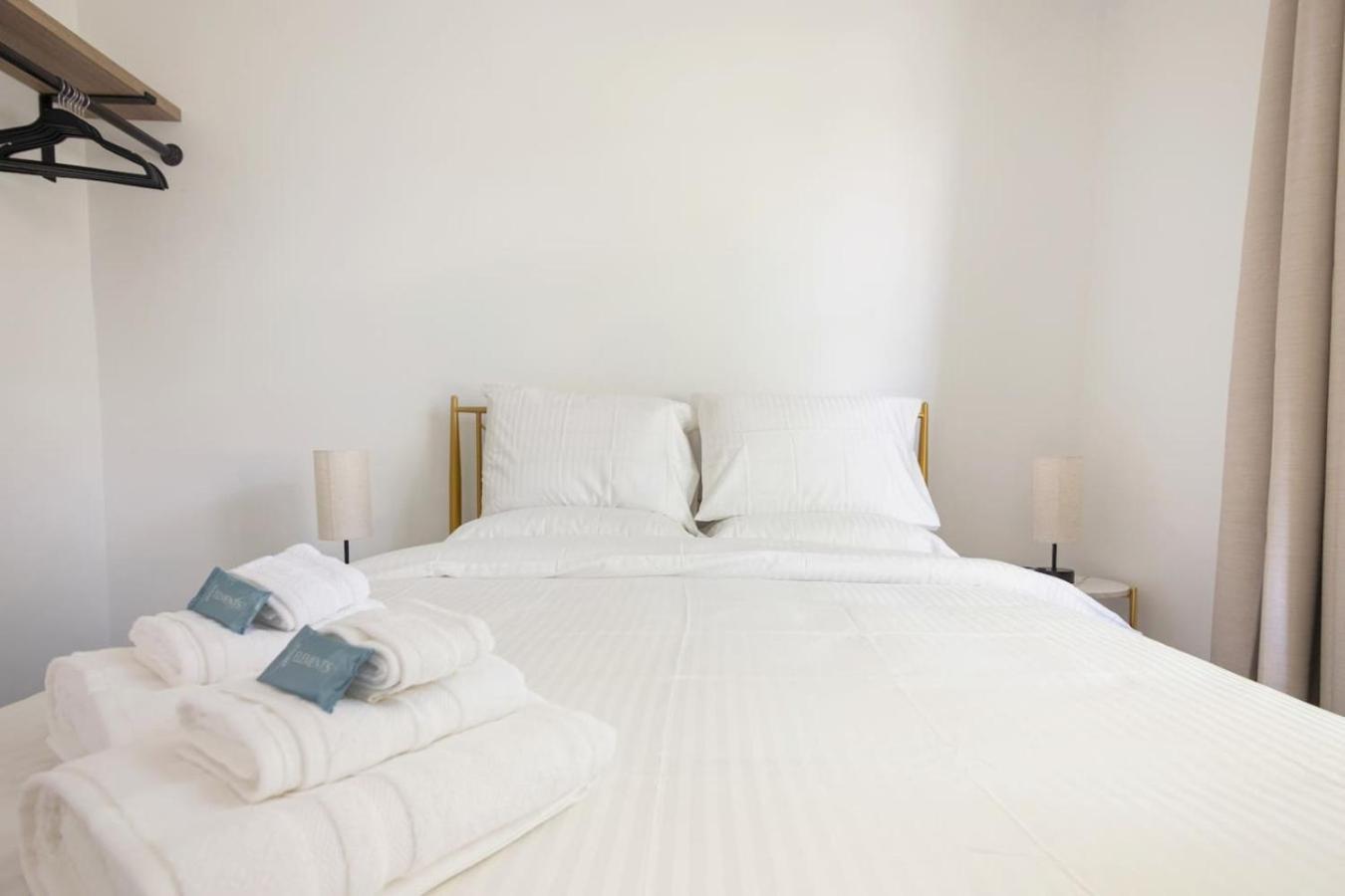 2 Bdr And 1 Bth Chic And Cozy On Collins Ave Holiday home Miami Beach