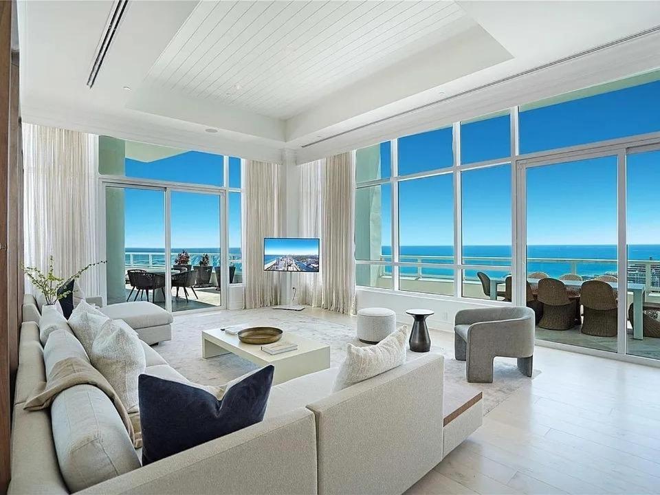Spectacular Penthouse With Private Pool * Miami Beach