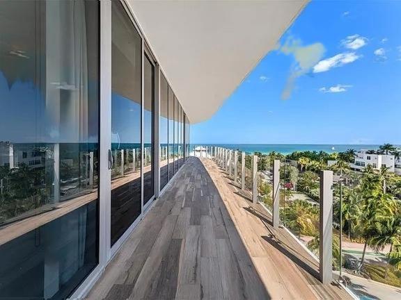 Modern Penthouse With Private Rooftop * Miami Beach