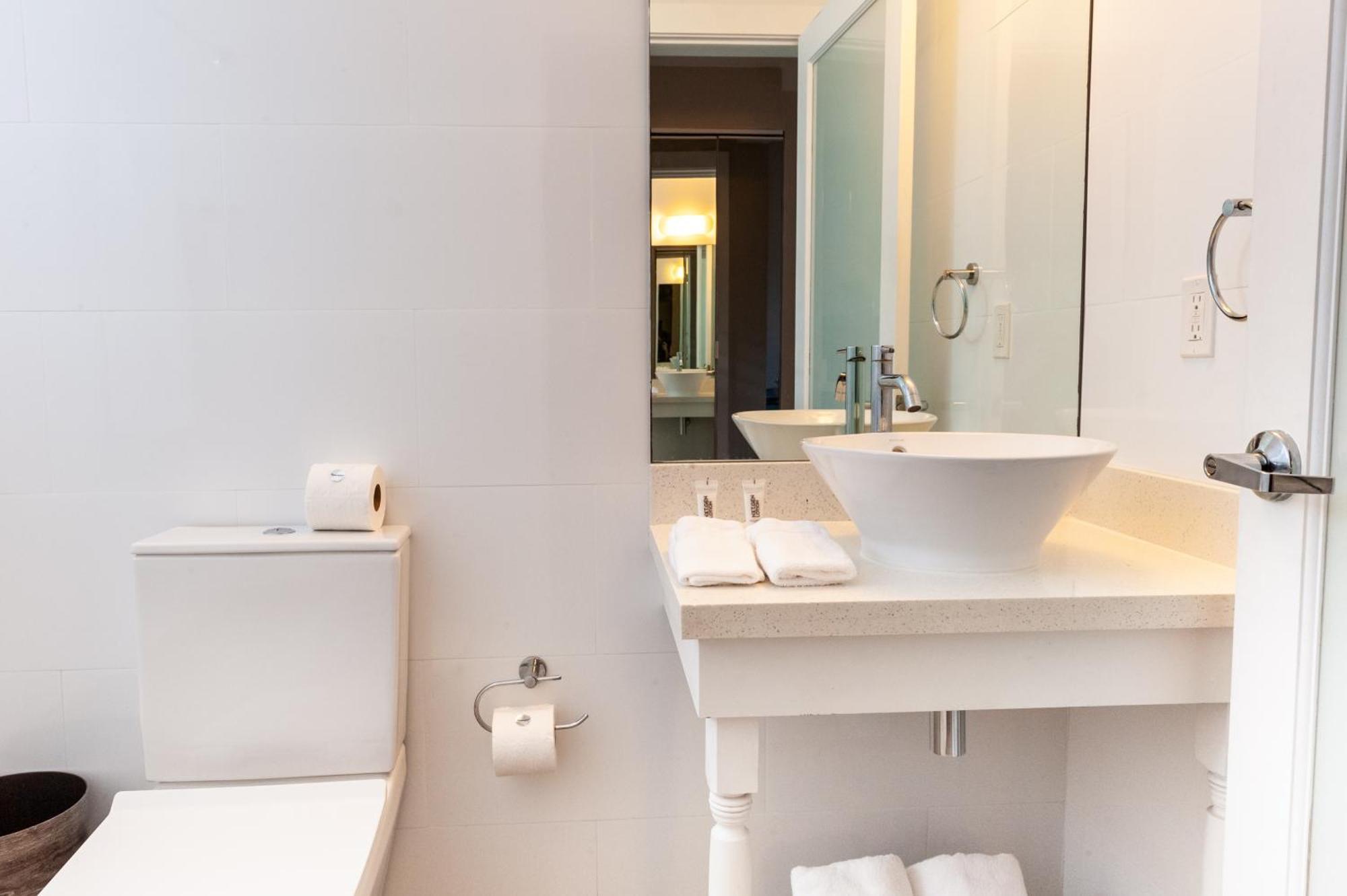 Waterside And 3* Miami Beach