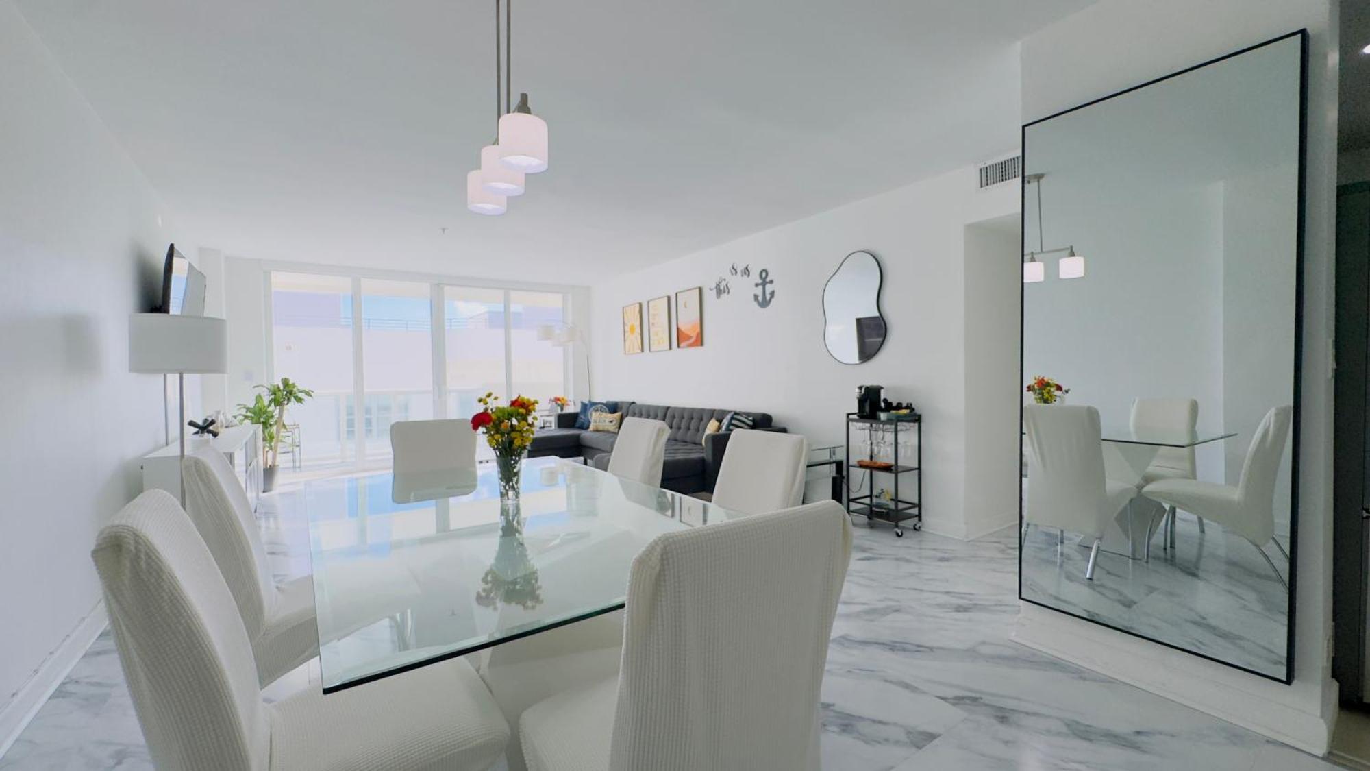 Oceanfront Luxury Miami Escape Pool&gym *