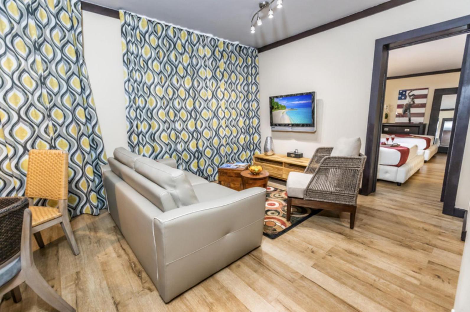 The Shoreline Apartment Miami Beach