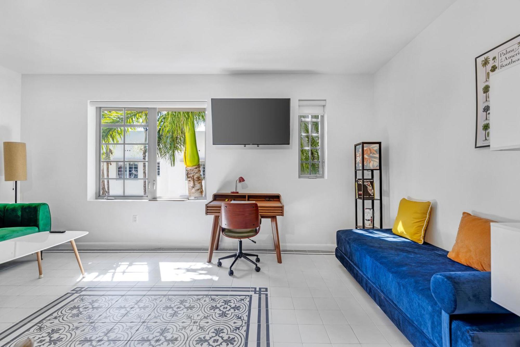 Apartment Palm-fringed Paradise In South Miami Beach