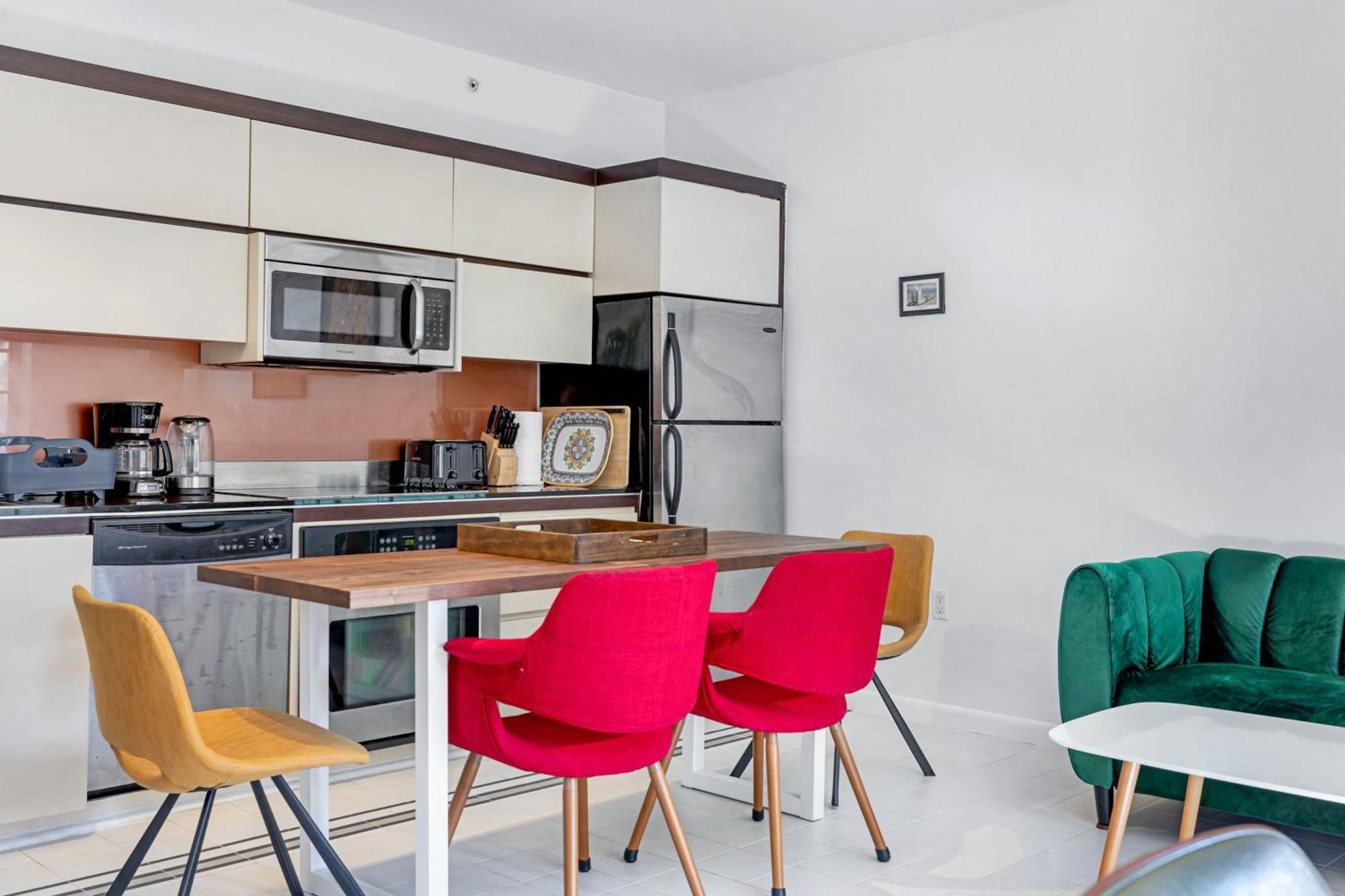 Palm-fringed Paradise In South Apartment Miami Beach