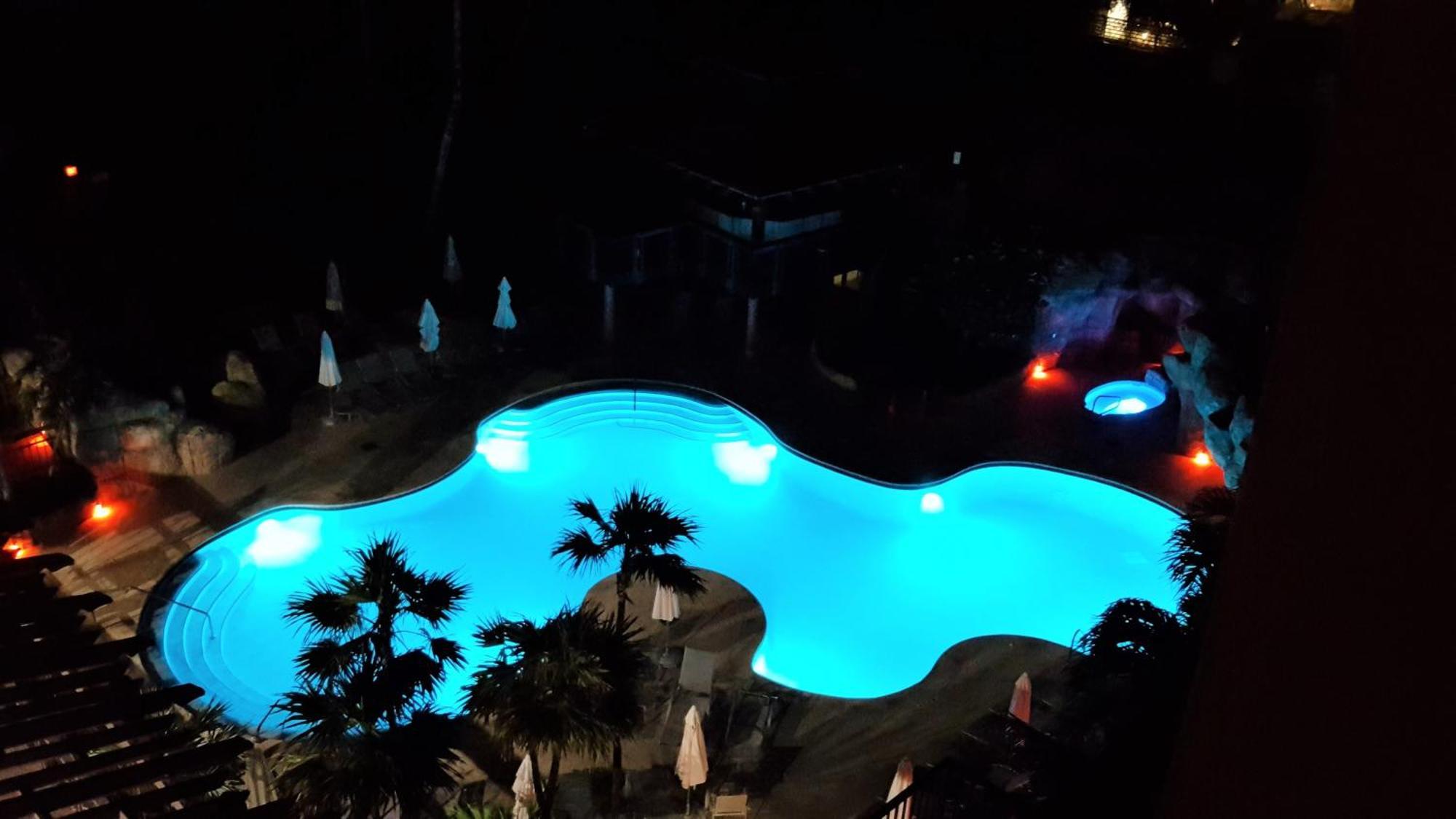 Alexander 807 Miami Beach