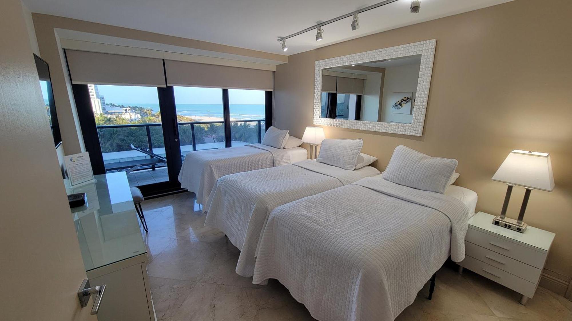 Alexander 702 Holiday home